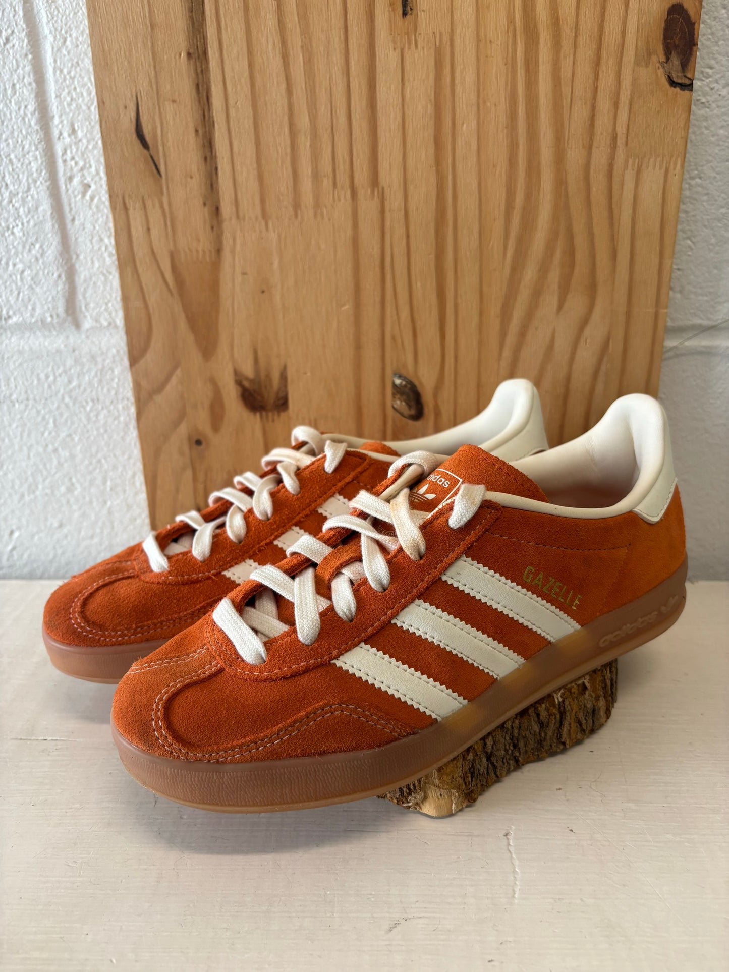 Orange Adidas Gazelles : 5.5 Men’s