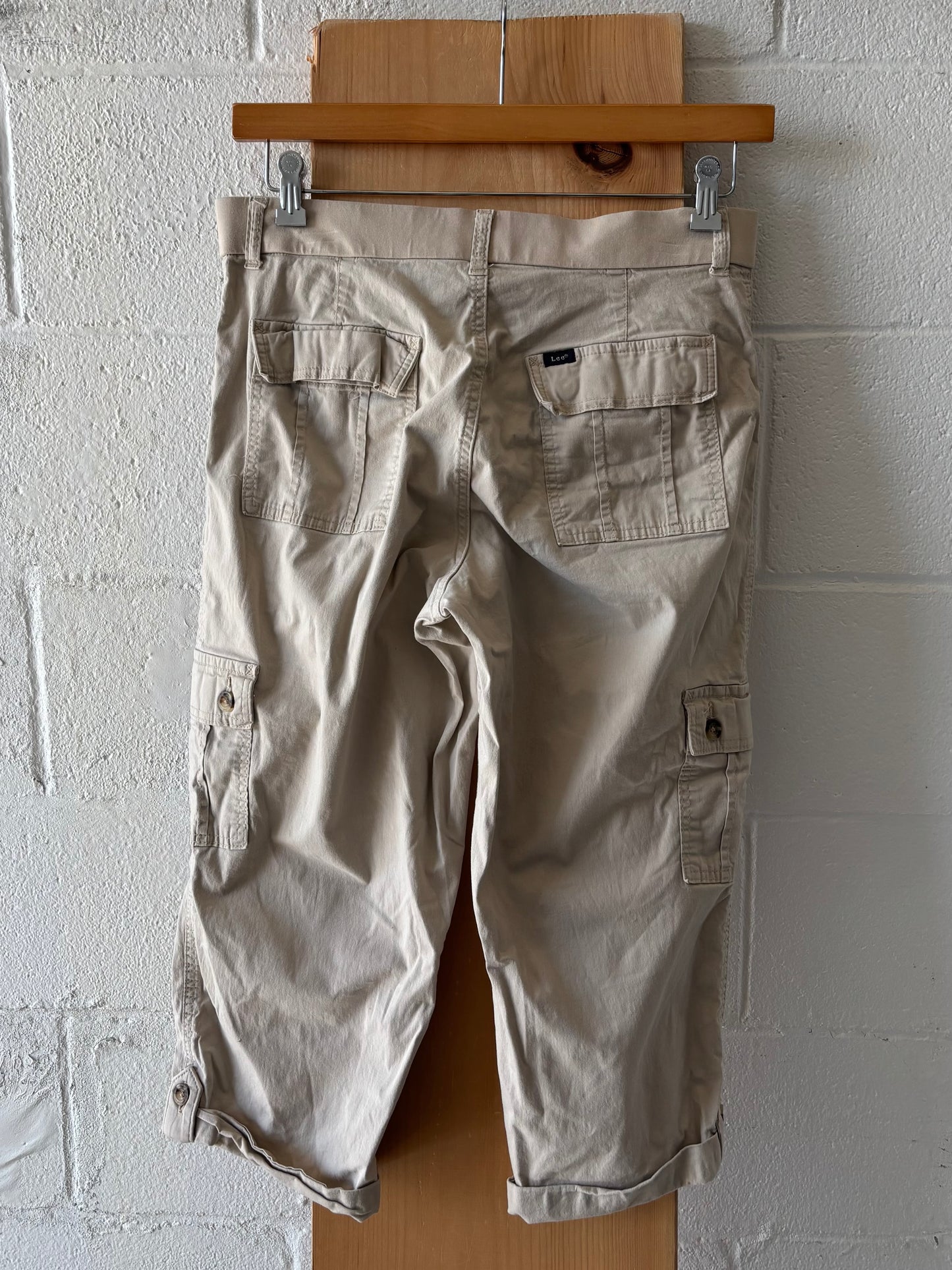 Beige Lee Capris : 34” W