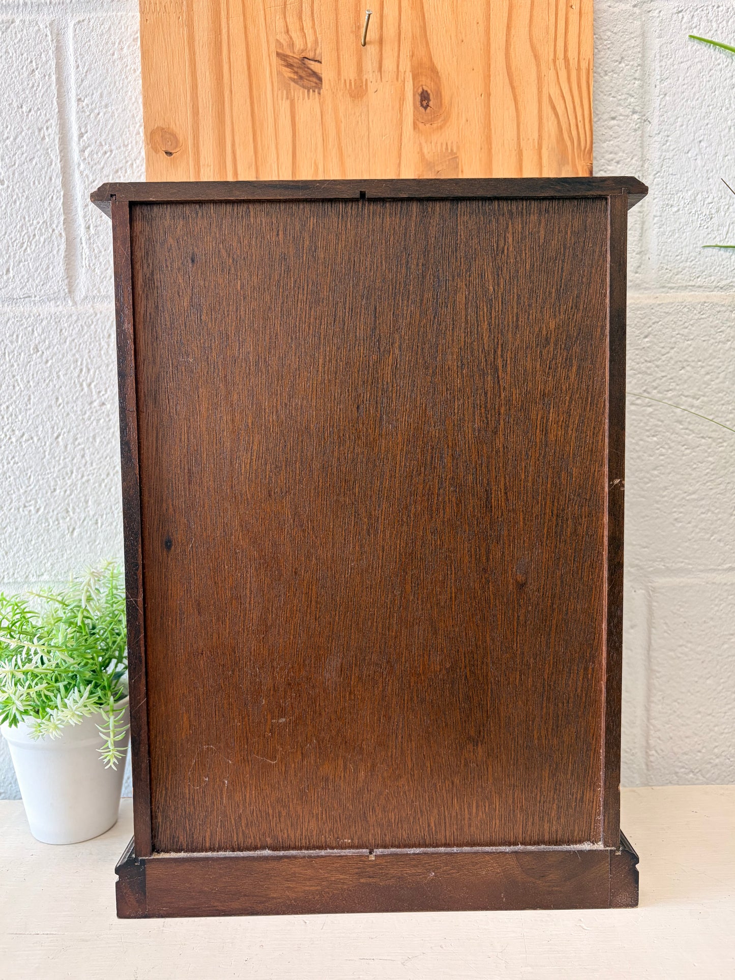 Vtg Floral Detailed Wooden Jewelry Armoire (Local Pick Up Only - As Is)