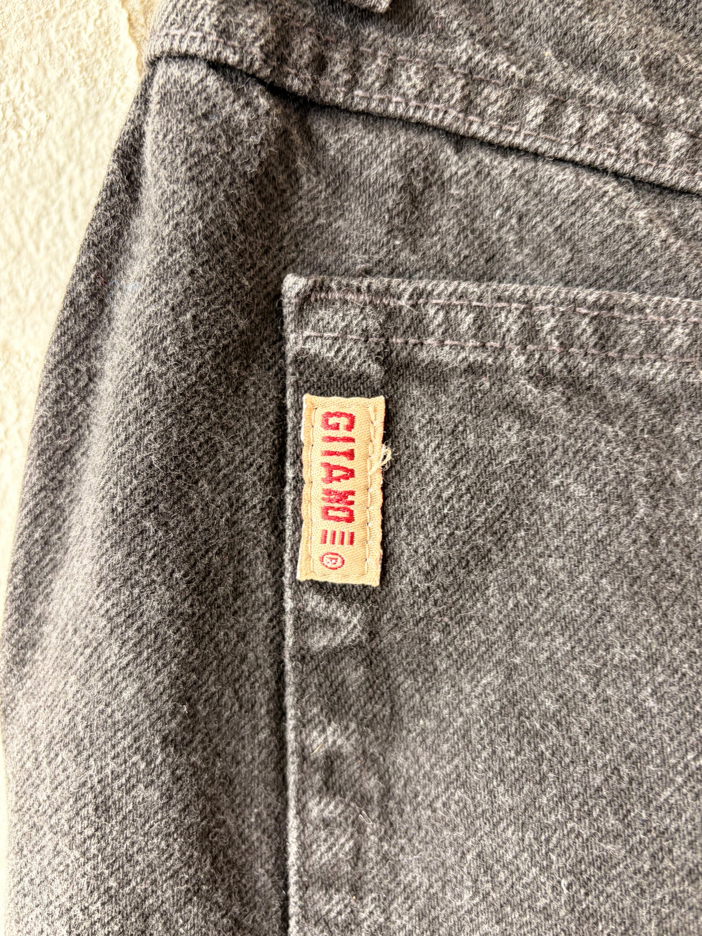 Vtg Black Denim Shorts : 32”W
