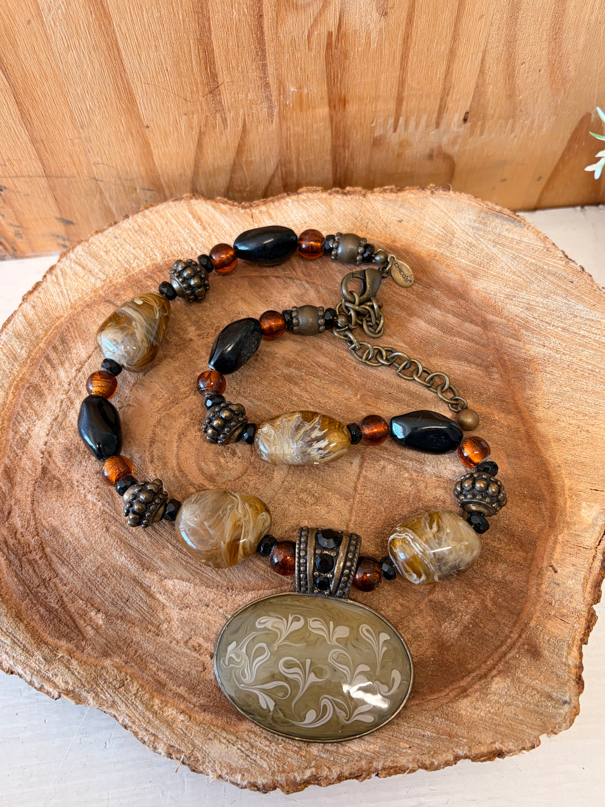 Chunky Neutral Beaded Necklace