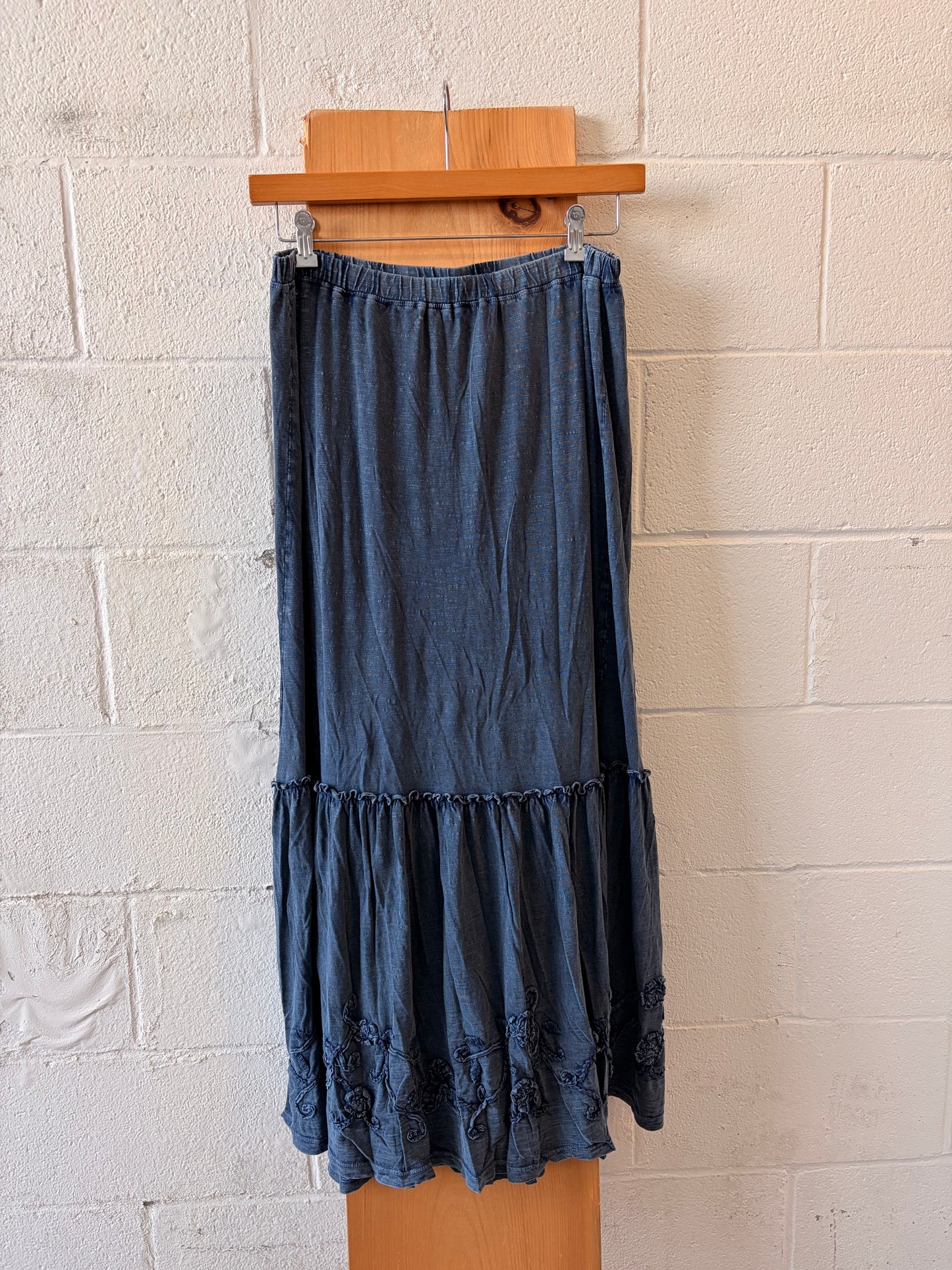 Embroidered Blue Maxi Skirt : M