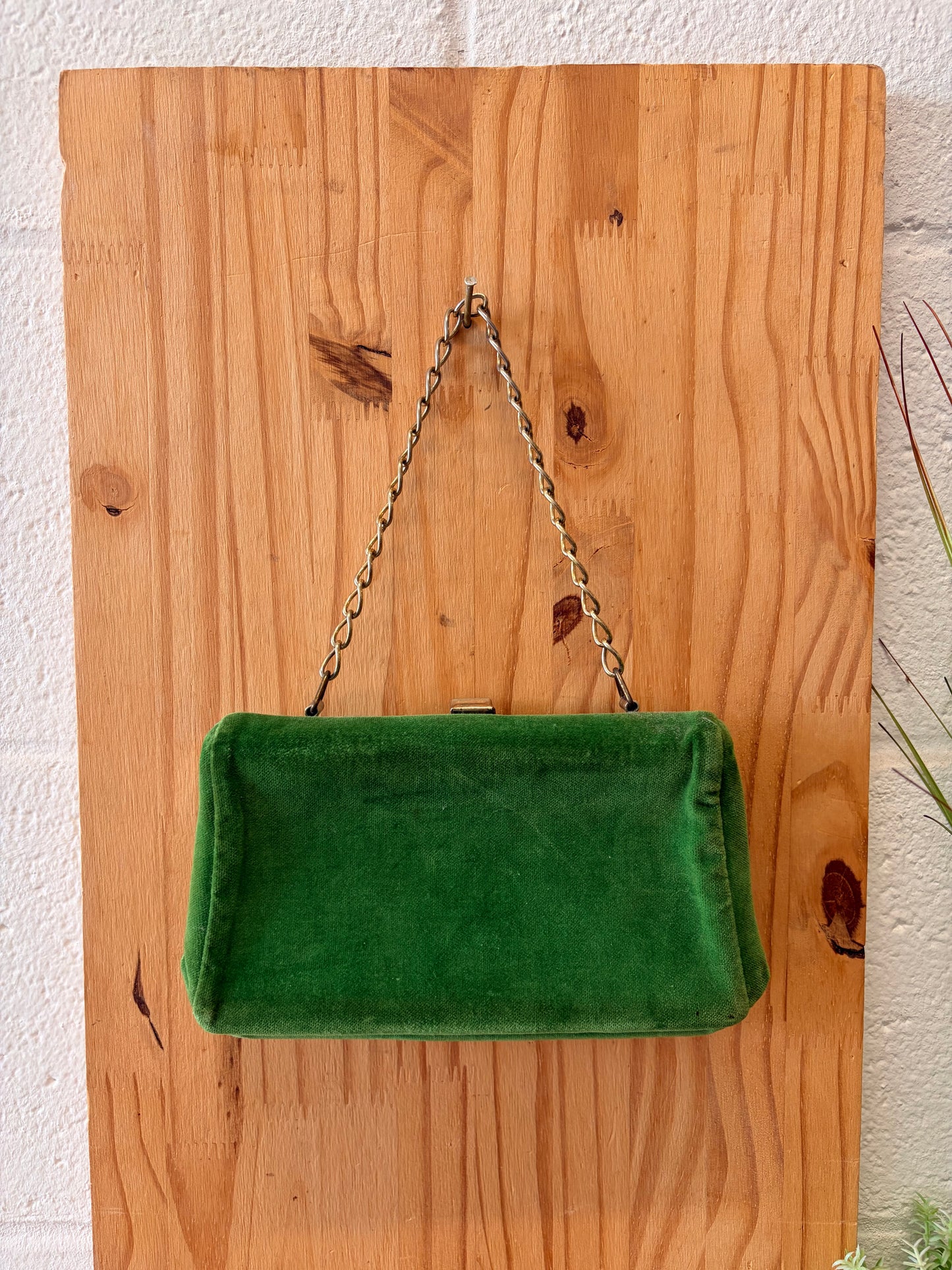 Vtg Emerald Velvet Clutch Purse