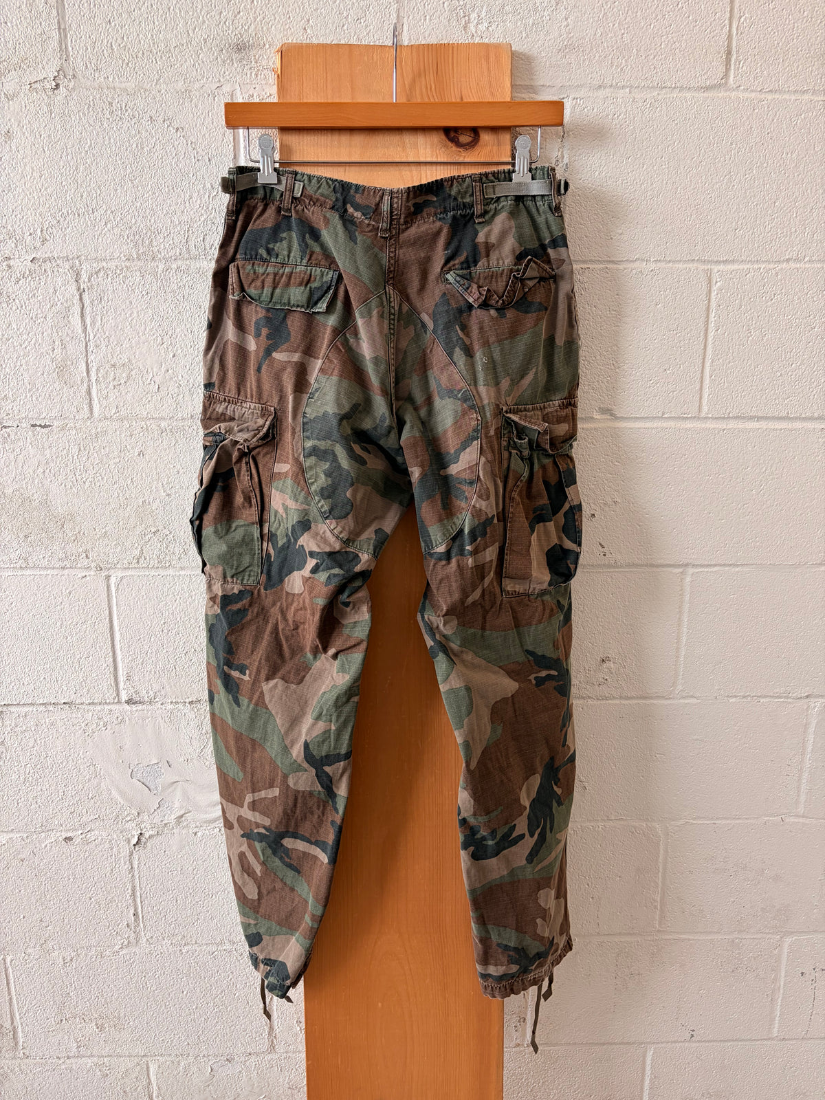 Camo Army Cargo Pants : 36”W