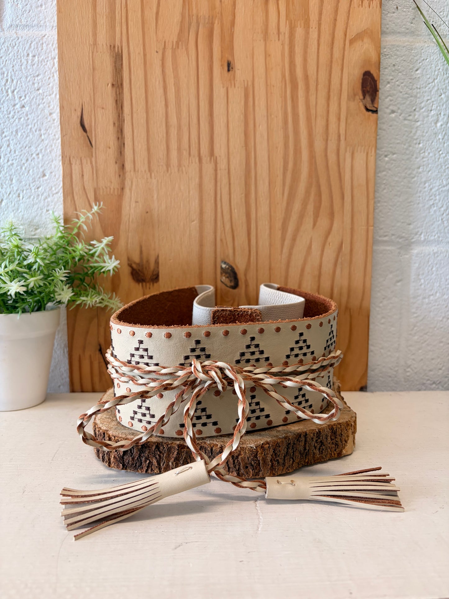 Patterned Tassel Belt : S/M
