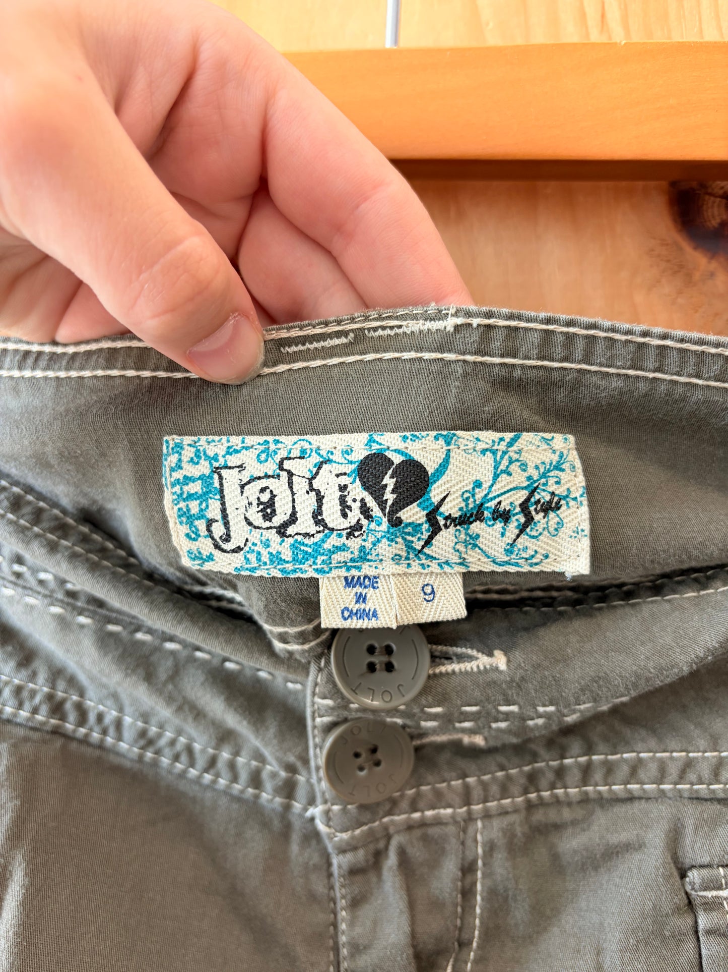 Y2K Jolt Green Cargo Shorts : 9