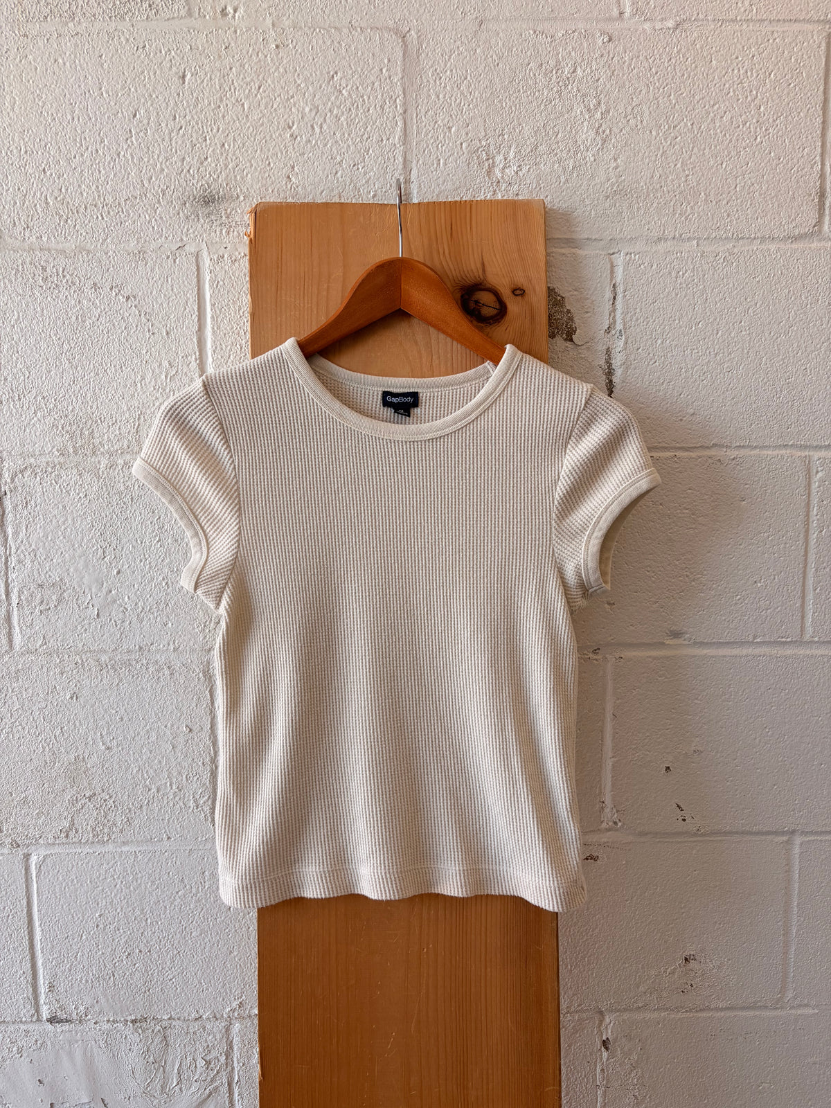 Gap Waffle Knit Tee : M