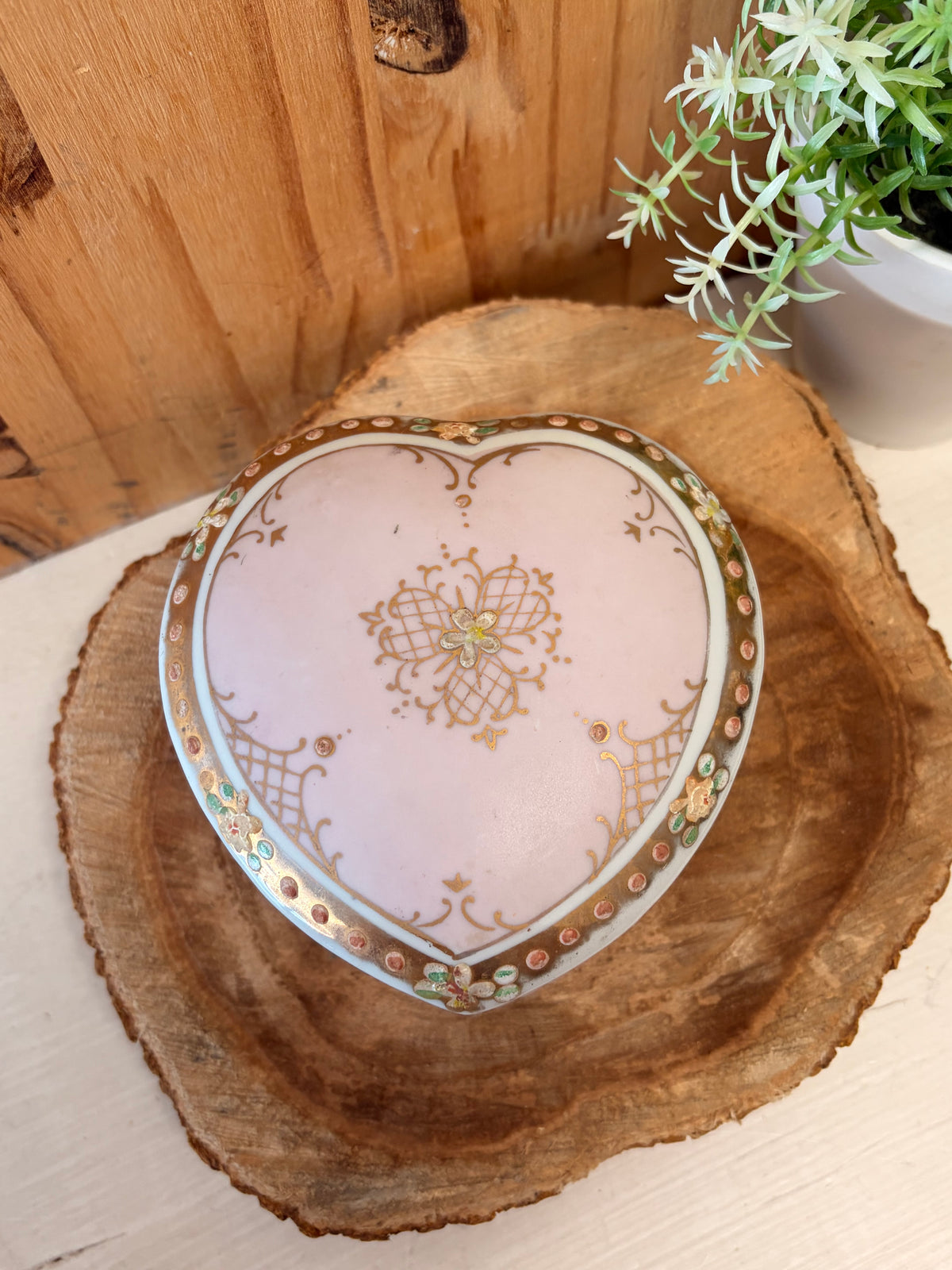Vtg Pink Heart Trinket Case (Local Pick Up Only - As Is)