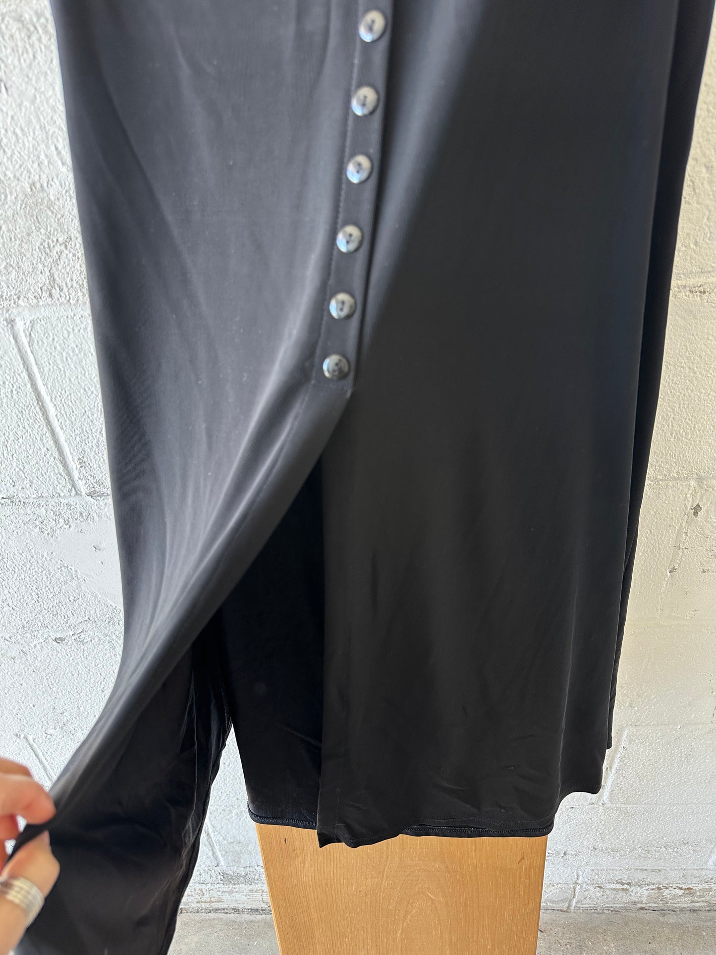 Black Maxi Skirt : L