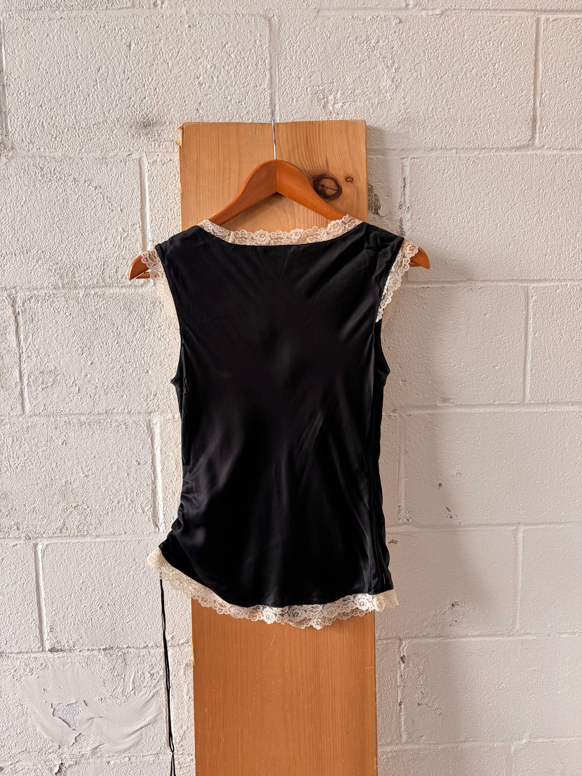 Black & White Lace Trimmed Tank : S