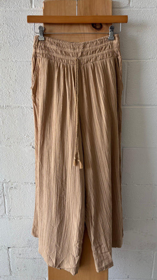 Crinkle Textured Adjustable Pants : M