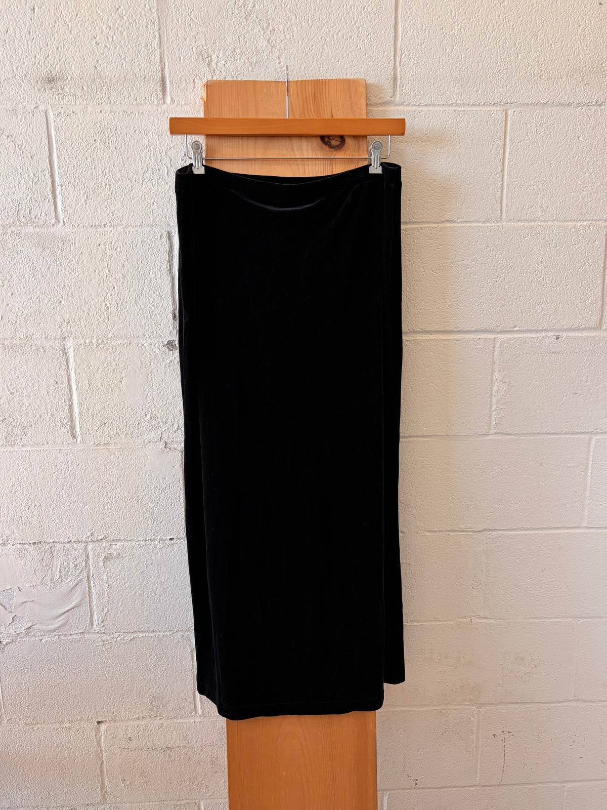 Vtg Black Velvet Maxi Skirt : XL