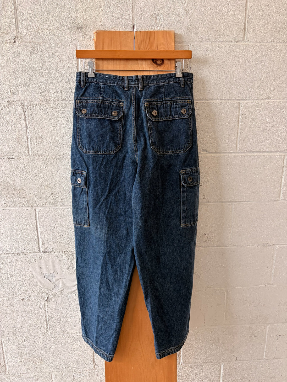 Dark Wash Baggy Cargo Jeans : 36” W