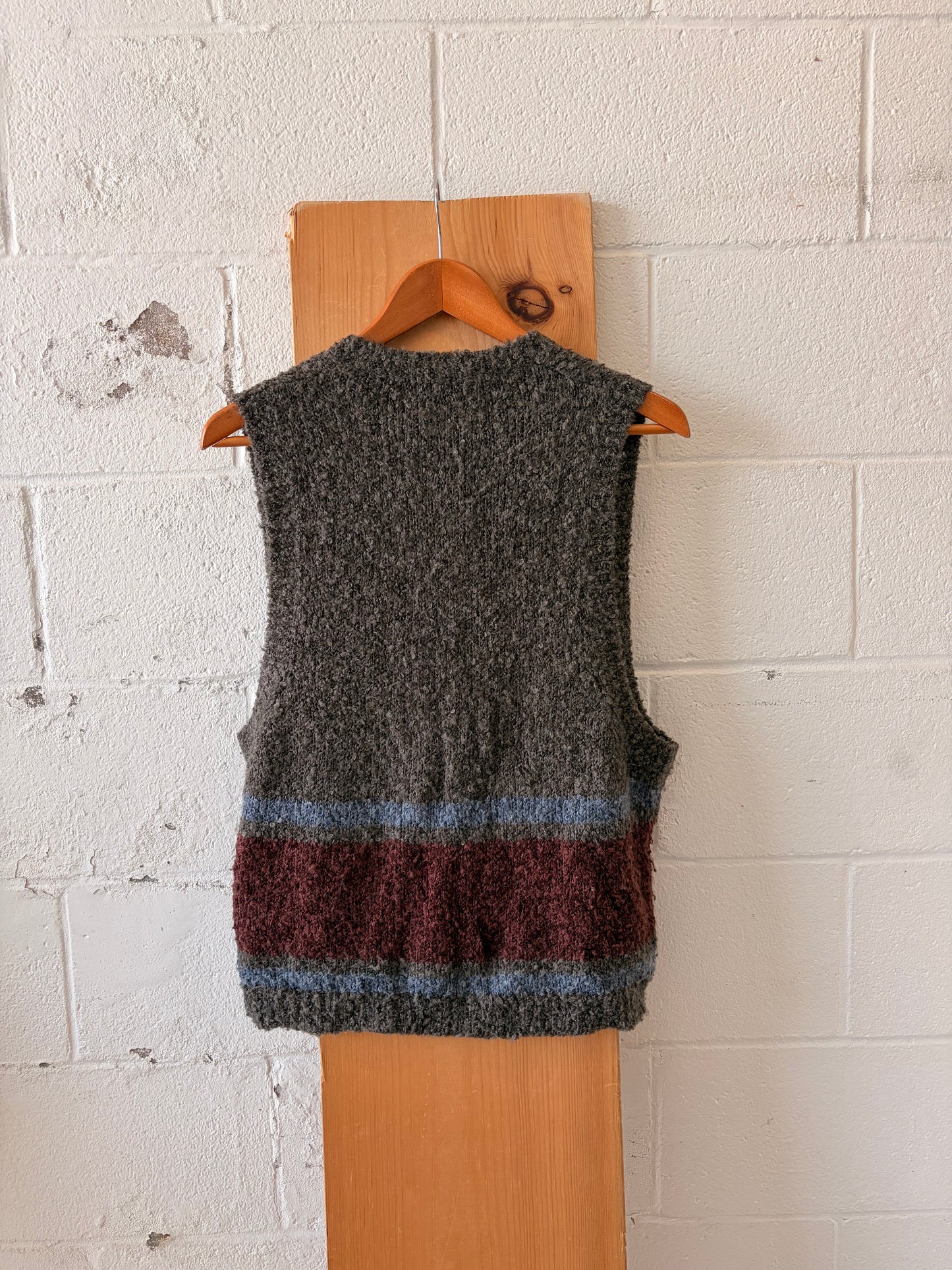 Fuzzy Sweater Vest : XL