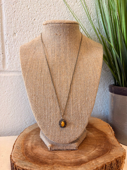 12KGP Ornate Amber Stone Pendant Necklace
