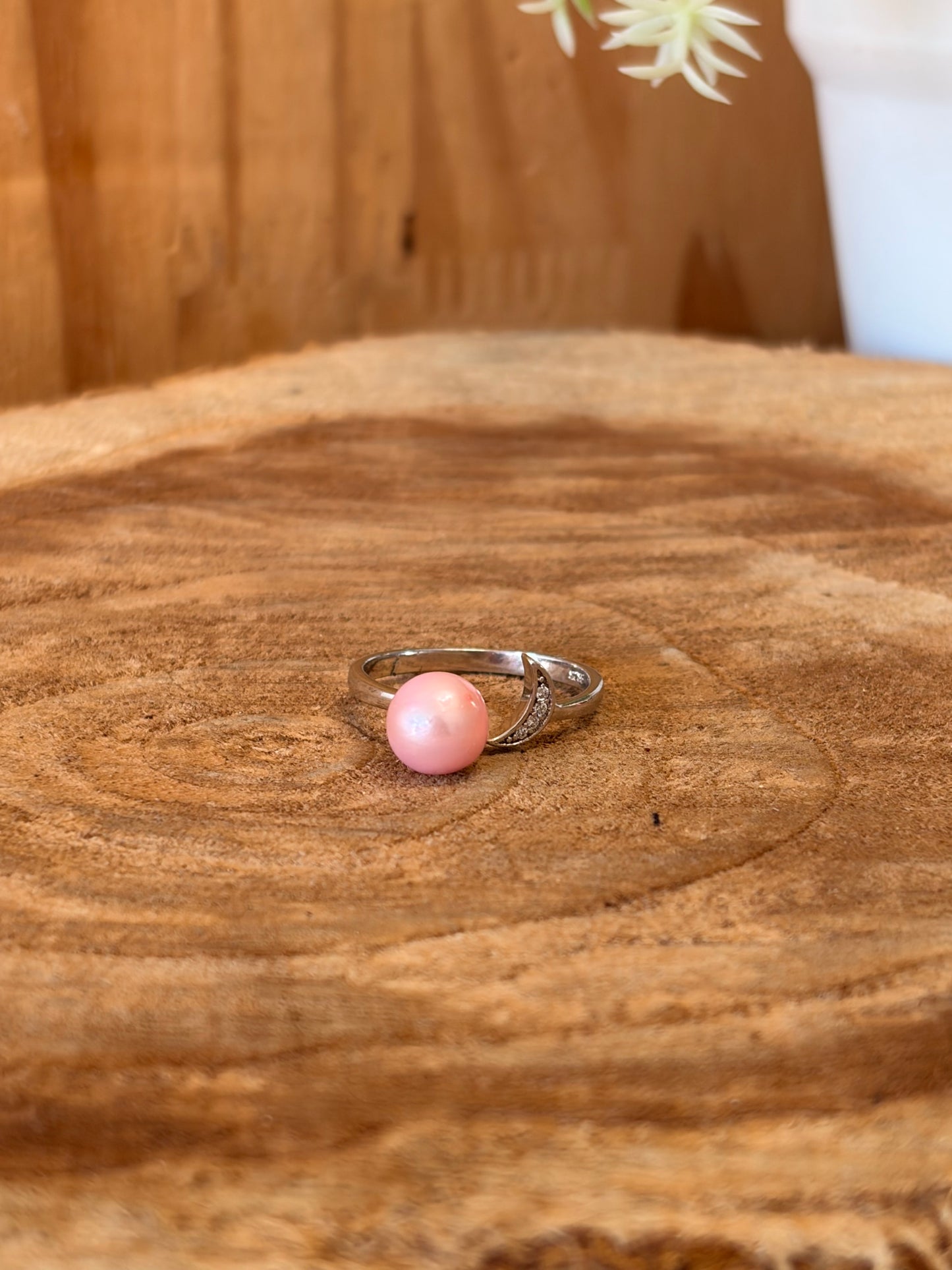 925 Pink Stone & Moon Ring : Size 6