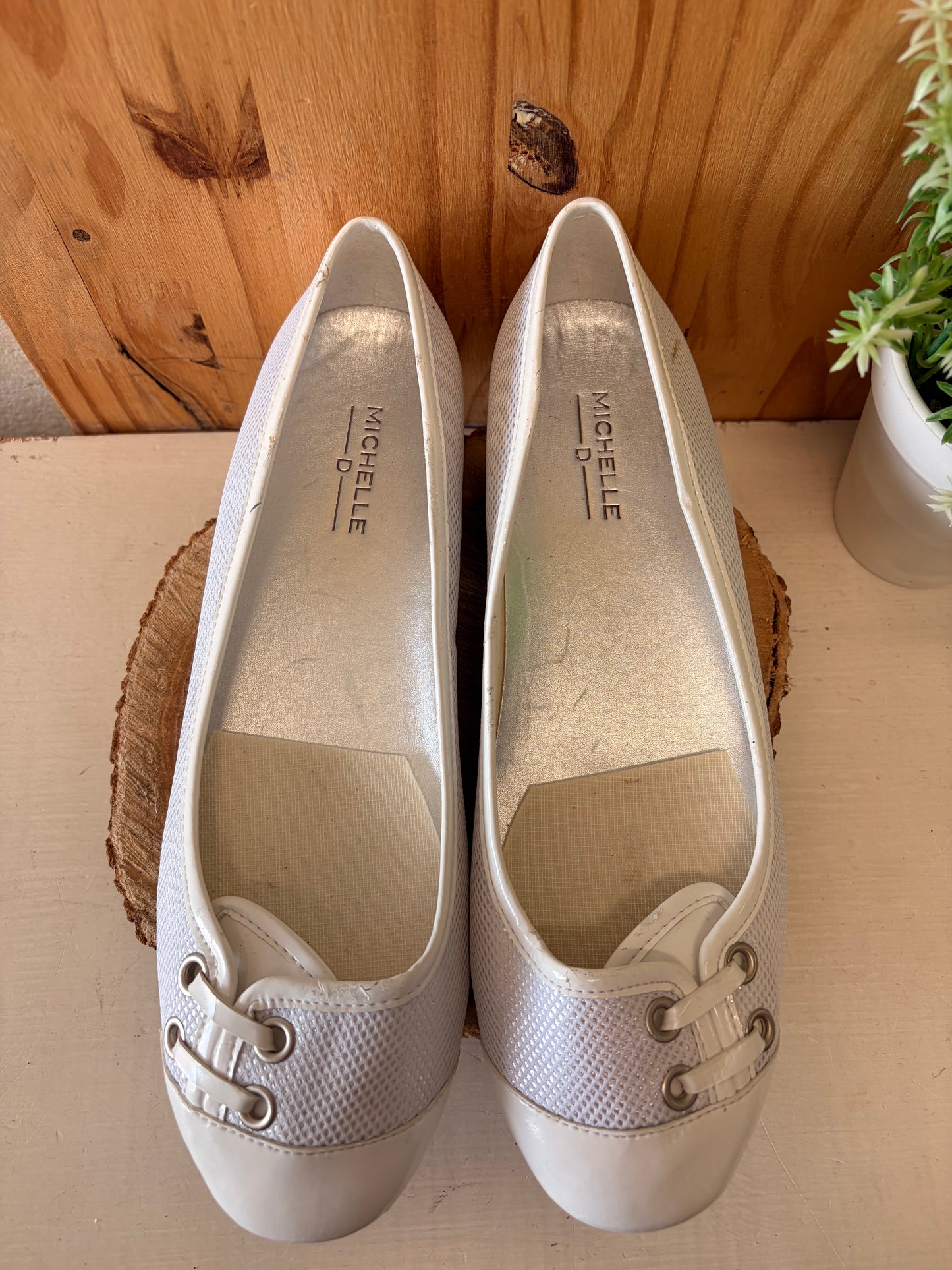 White Ballet Flats : Size 6.5