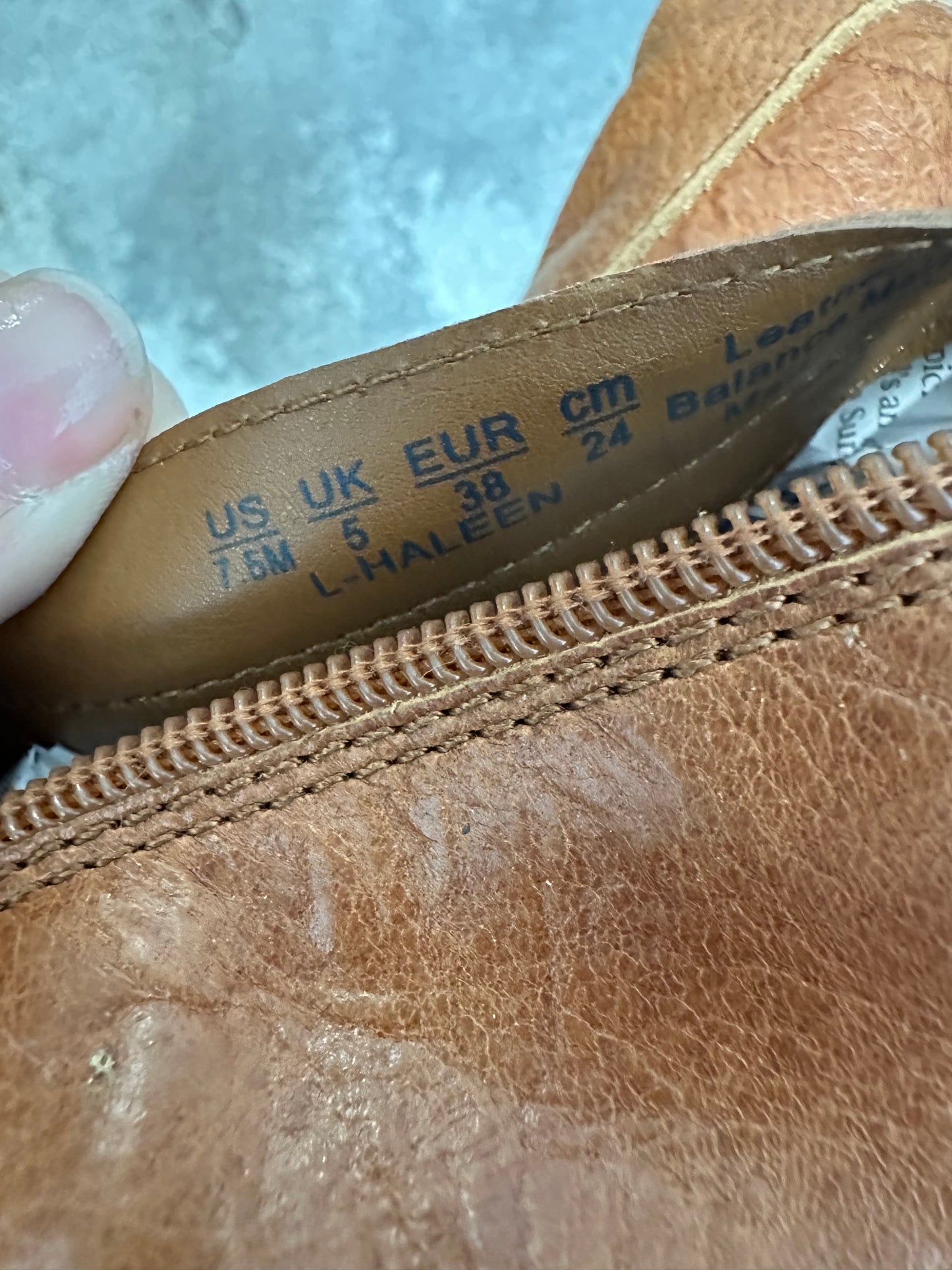Brown Leather Over Knee Boots : 7.5 (Local Pick Up Only)
