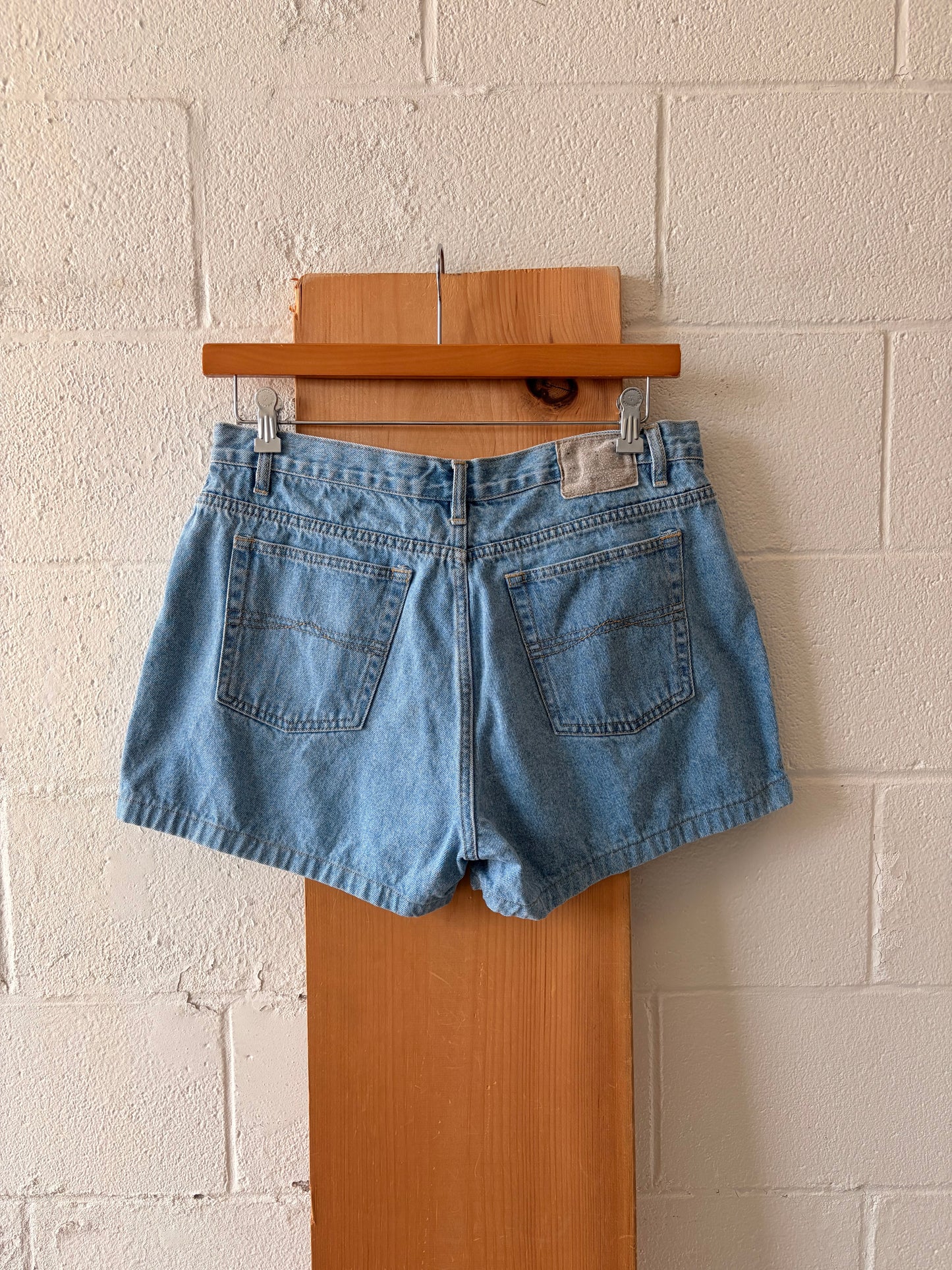 Vtg Bugle Boy Denim Shorts : 36W