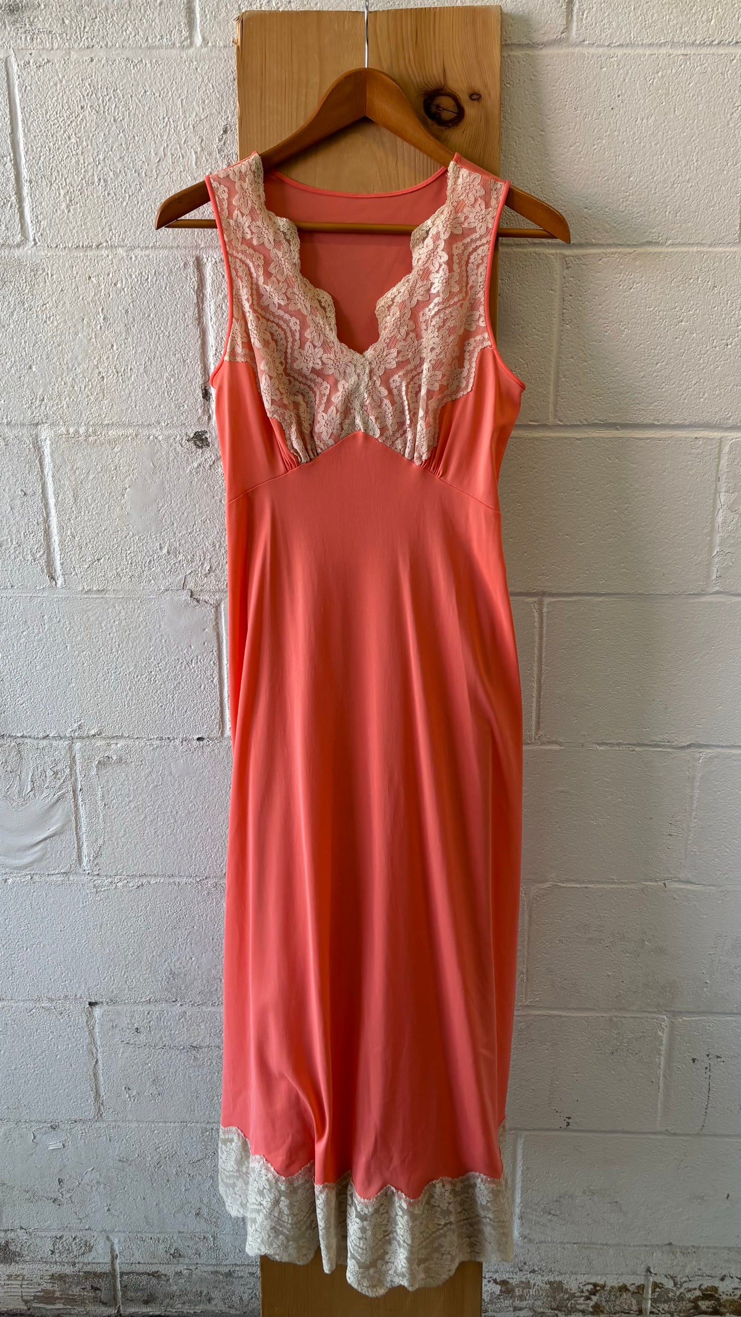 Vtg Coral Slip & Robe Set : S
