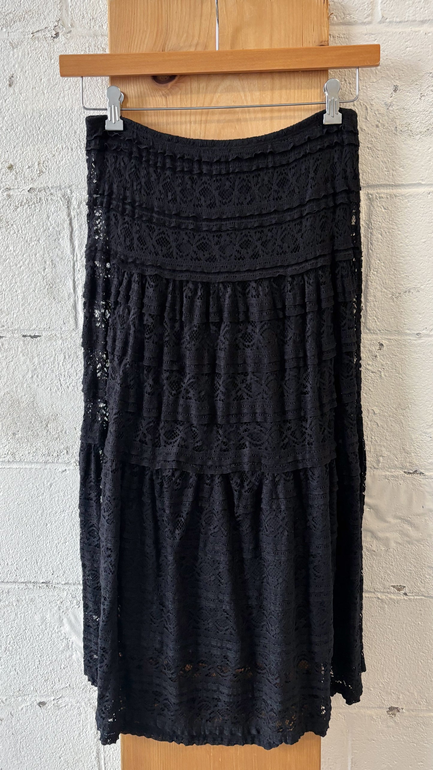 Black Lace Skirt : S