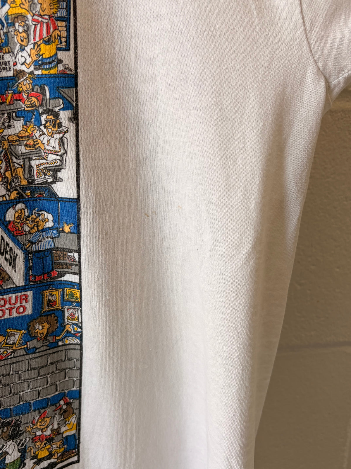 Single Stitch Walmart Tee : XL