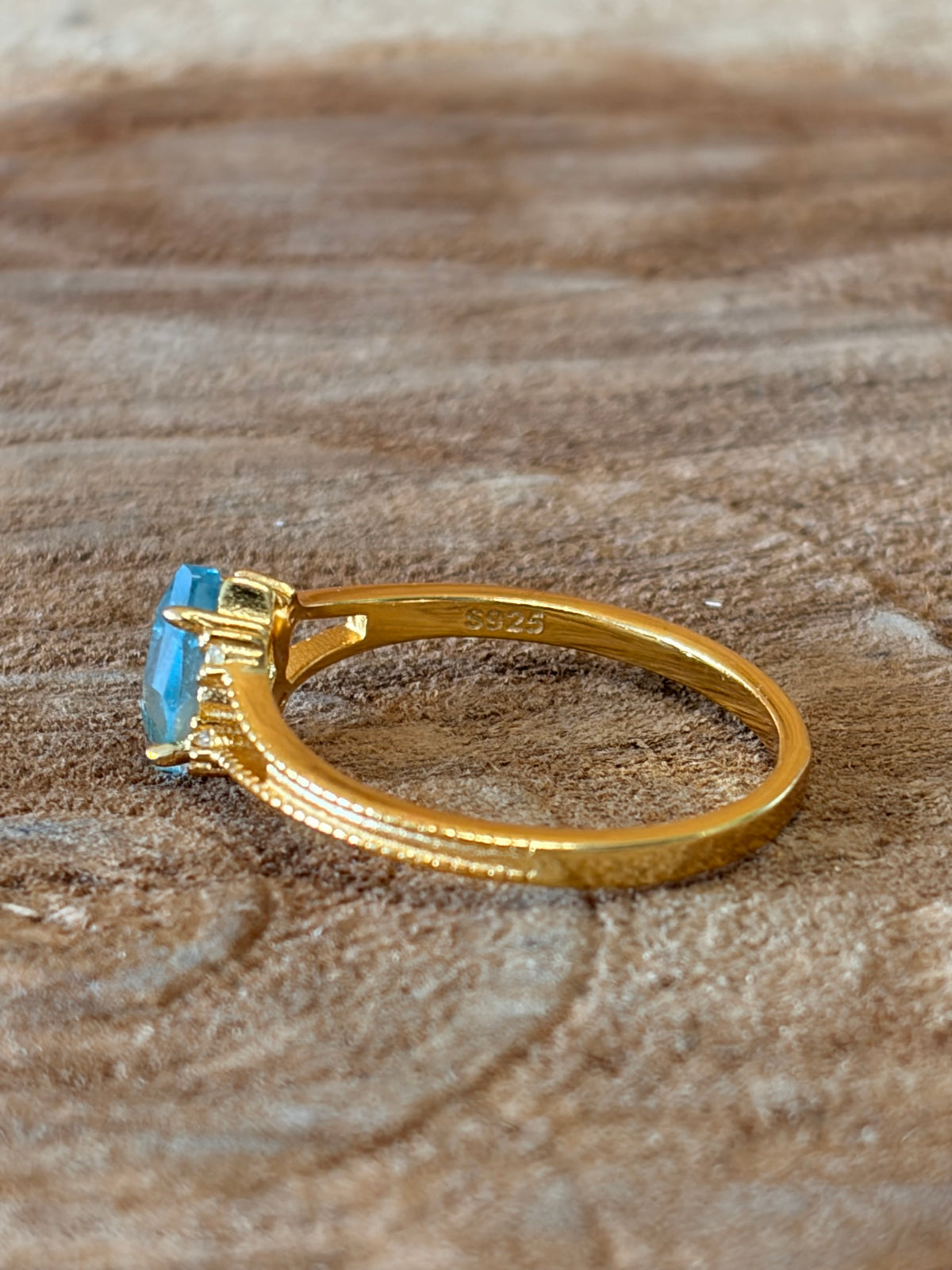 Gold Tone 925 Aqua Blue Ring : Size 8