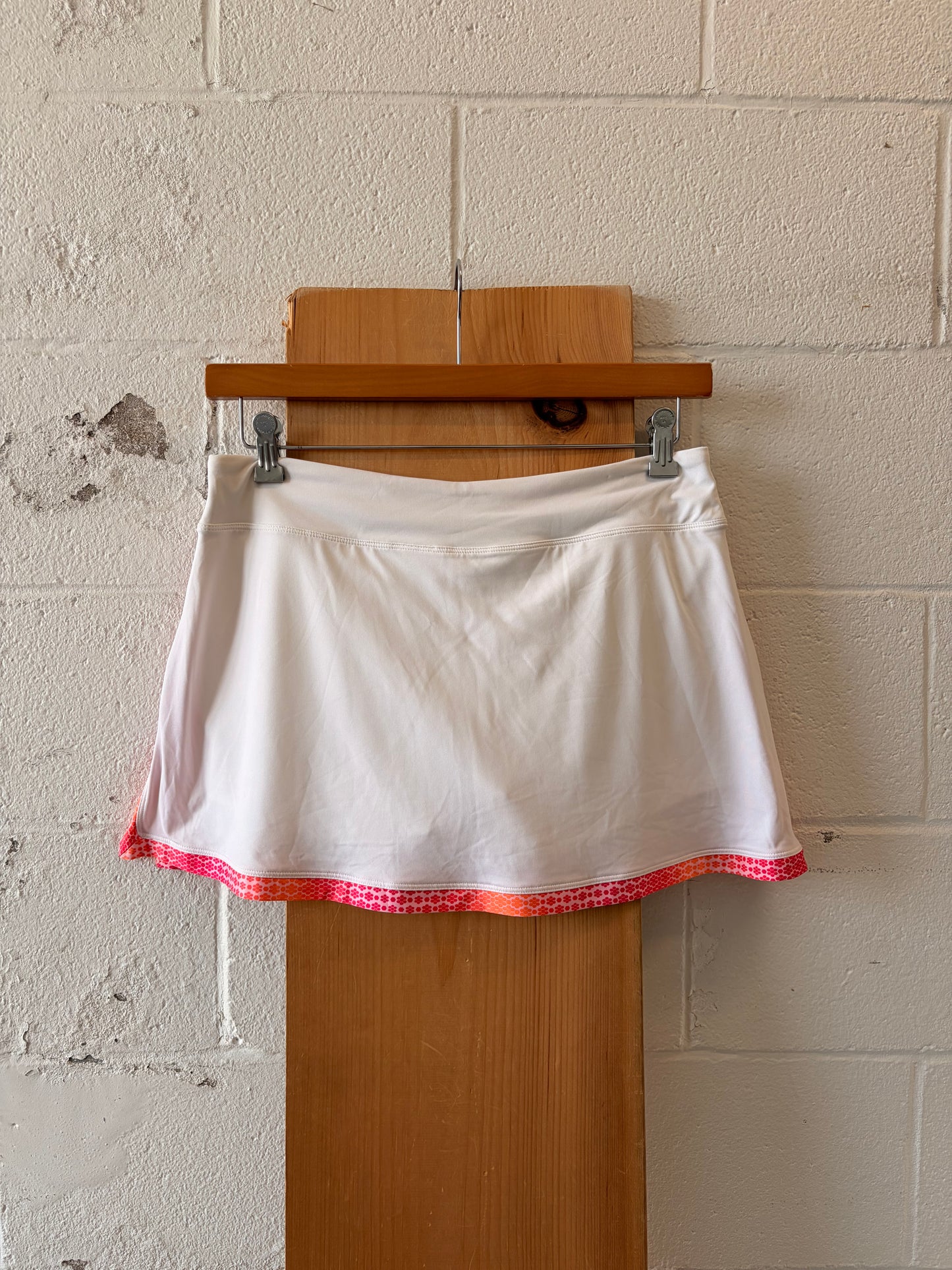 Pink & Orange Trimmed Nike Skort : L