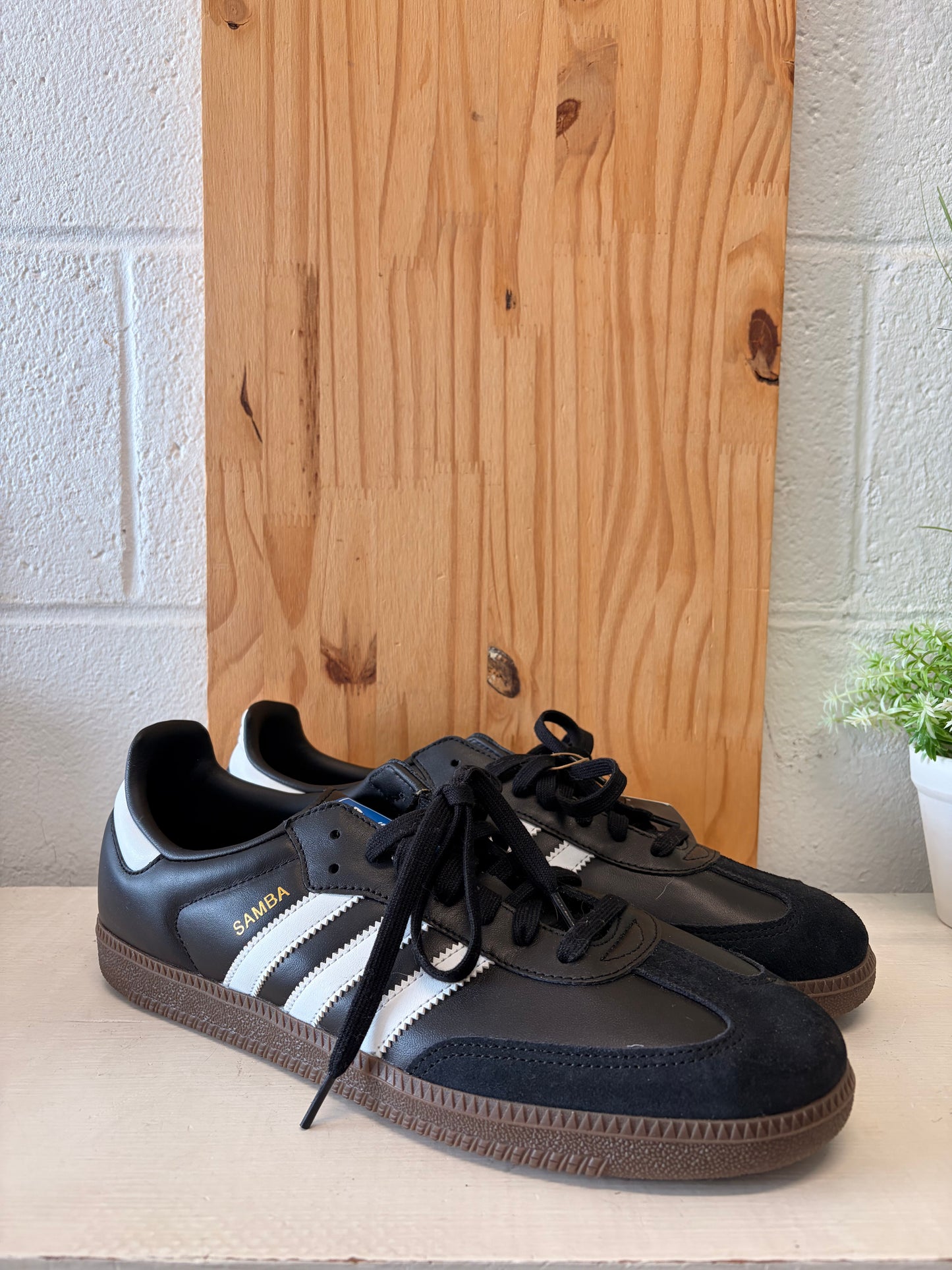 NWT Adidas Sambas : Size Men’s 12
