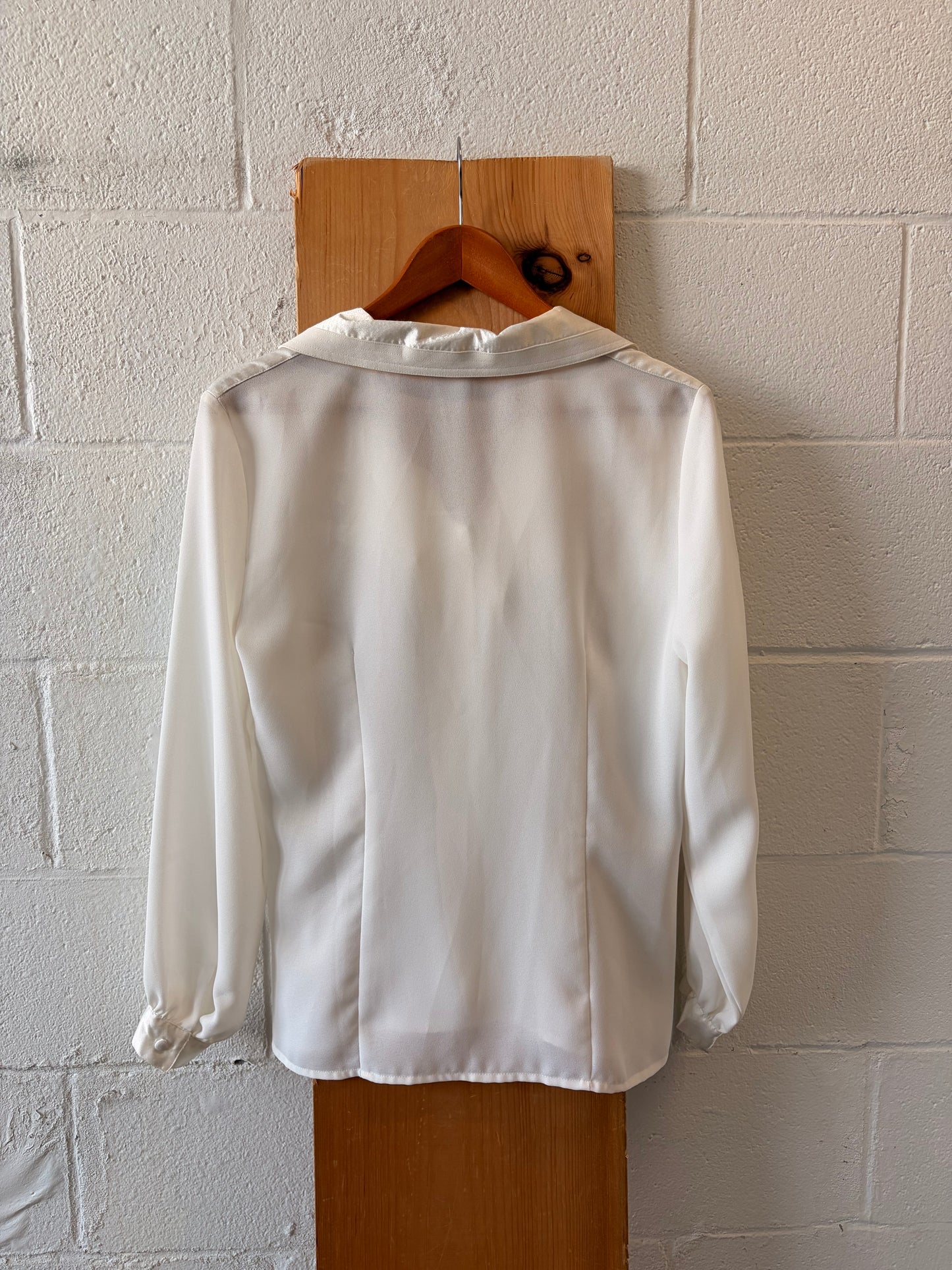 Vtg Ruffled White Blouse : 8