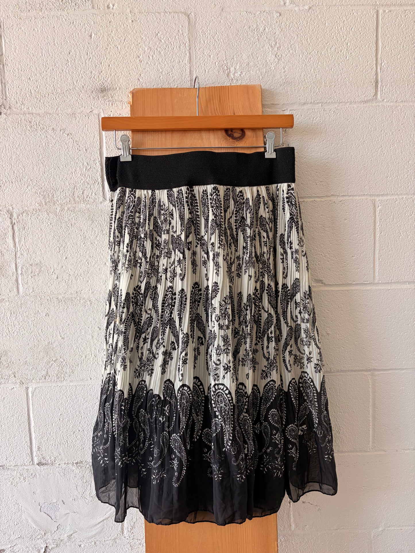 Pleated Paisley Skirt : M
