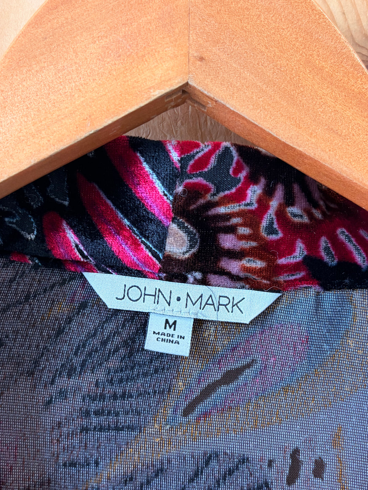 John Mark Velvet Floral Kimono : M