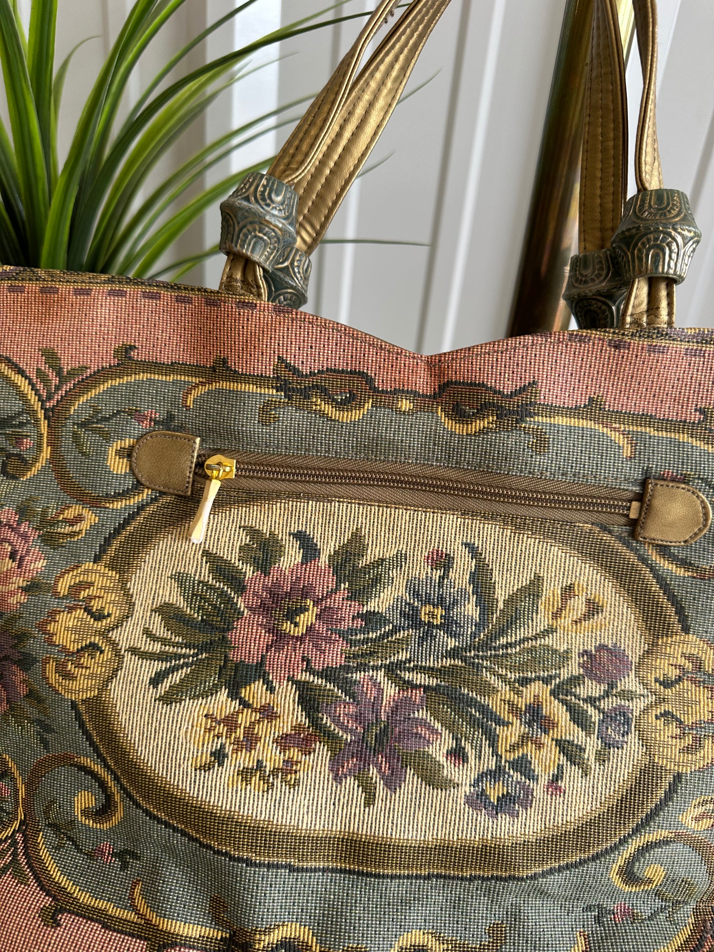 Floral Tapestry Bag