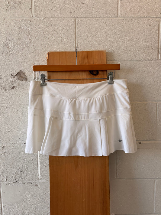 White Pleated Nike Tennis Skort : XL