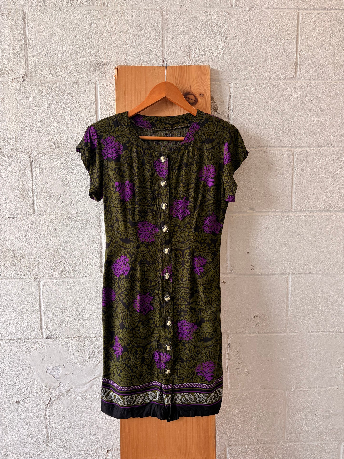 Floral Cameo Button Dress : S/M