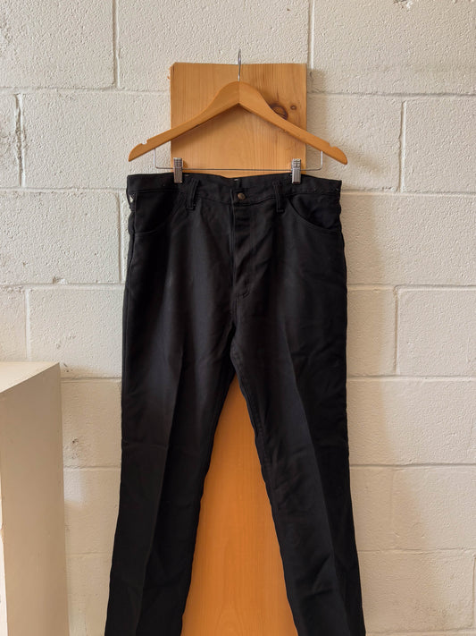 Black Wrangler Pants : 36