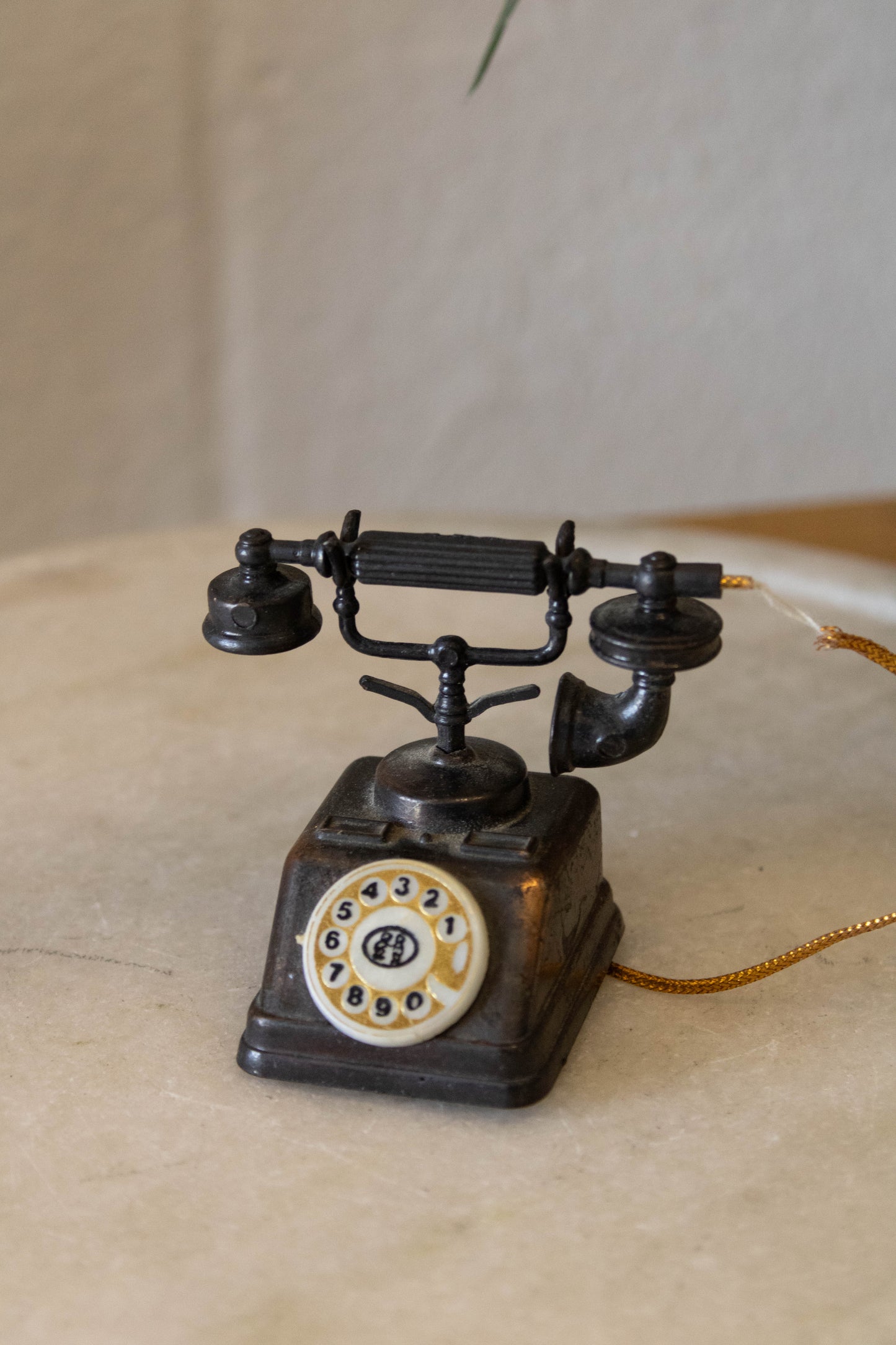 Vtg Telephone Pencil Sharpener