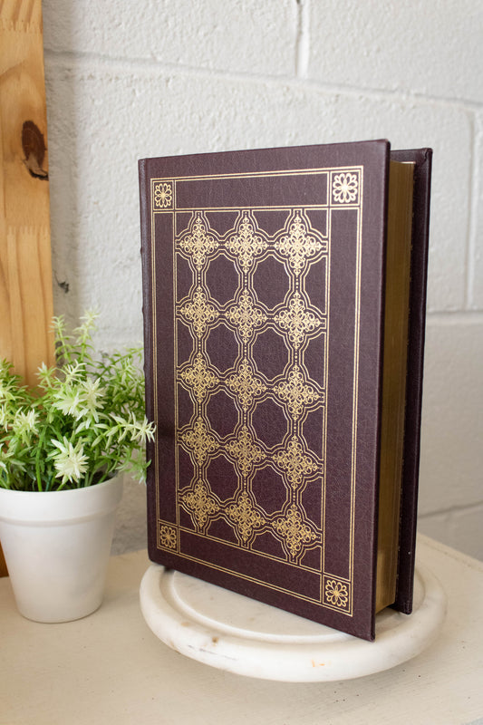 Vtg Vanity Fair Book