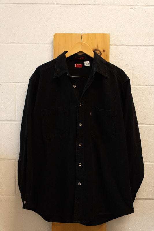 Black Levis Button Up : M