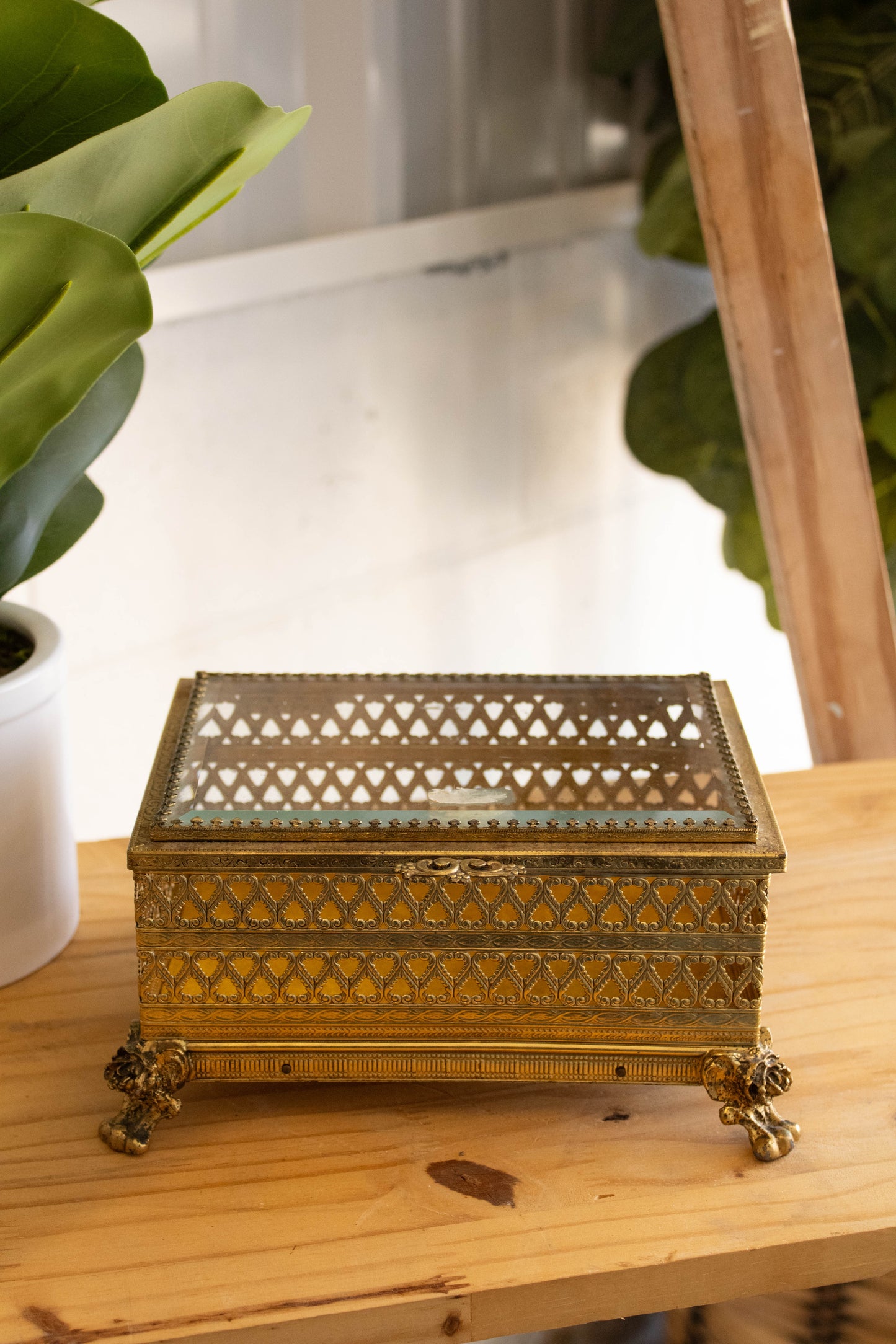 Vtg Gold Tone Glass Trinket Box (Local Pick Up Only)