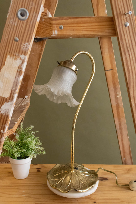 Vtg Brass Lily Pad Desk Lamp (Local Pick Up Only)
