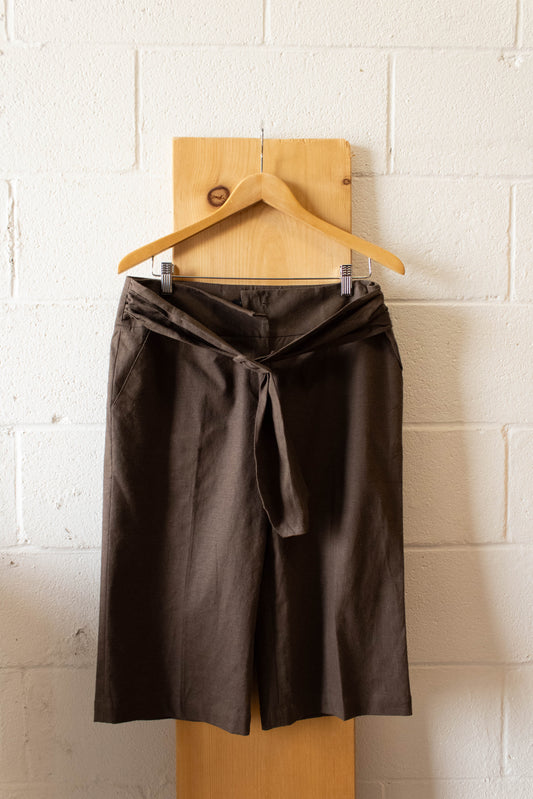 Chocolate Brown Capri Linen Pants : 10