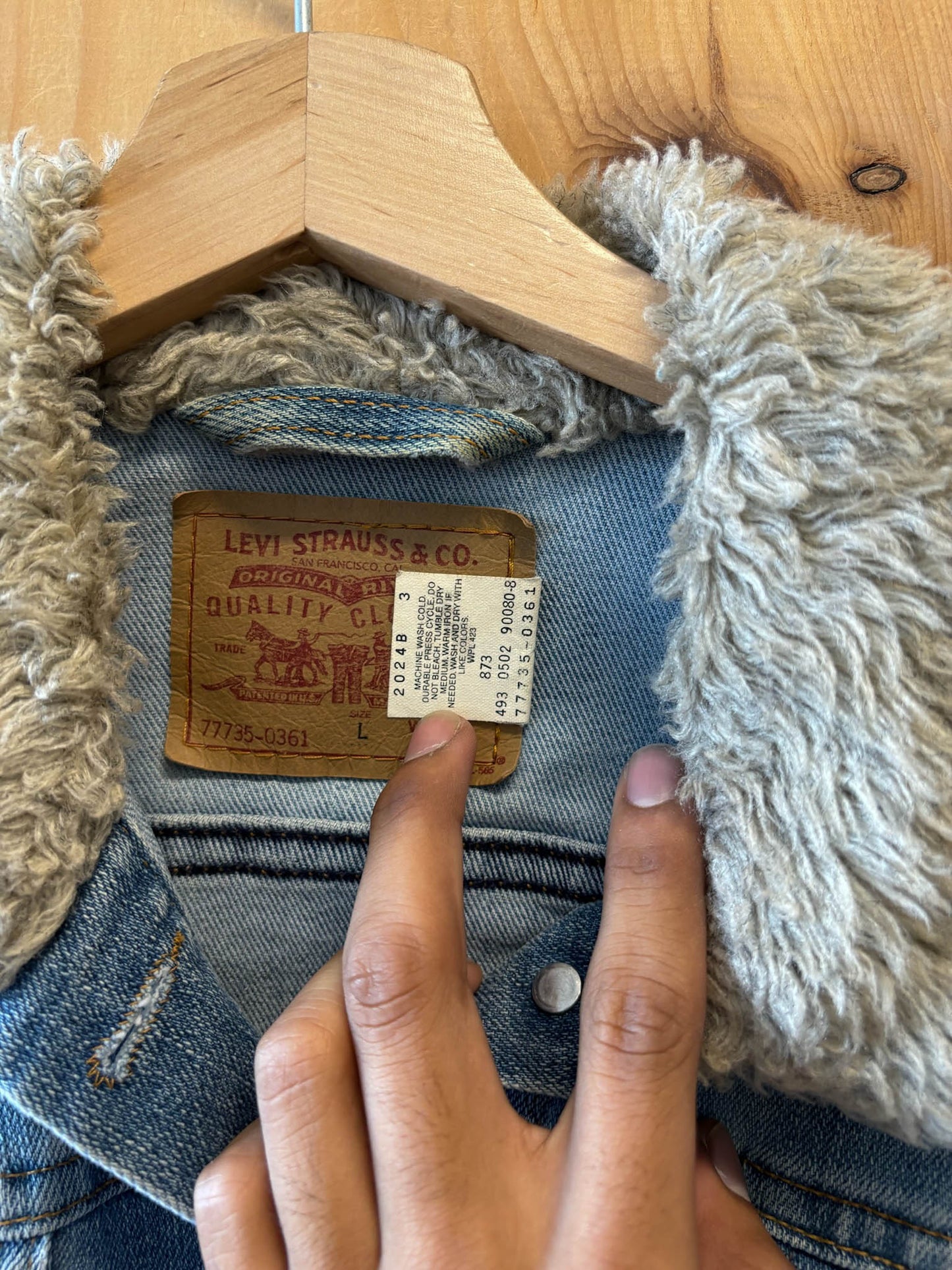 Y2K Levis Denim Faux Fur Jacket : L