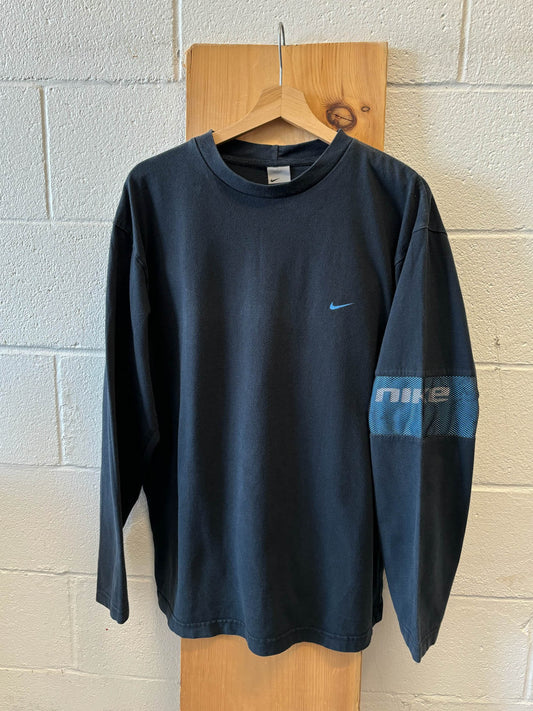 Nike Long Sleeve : L