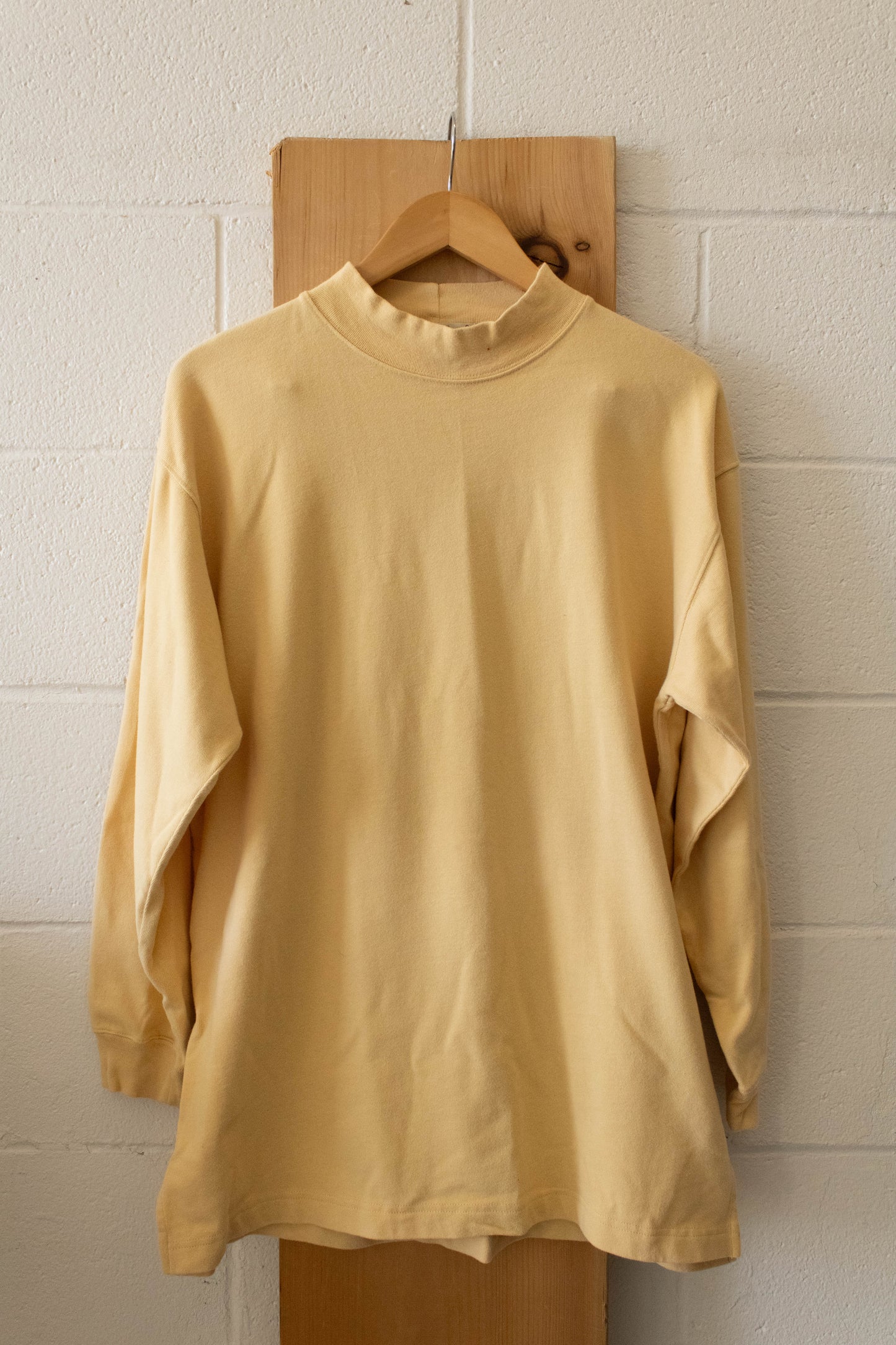 Eddie Bauer Yellow Turtleneck : L