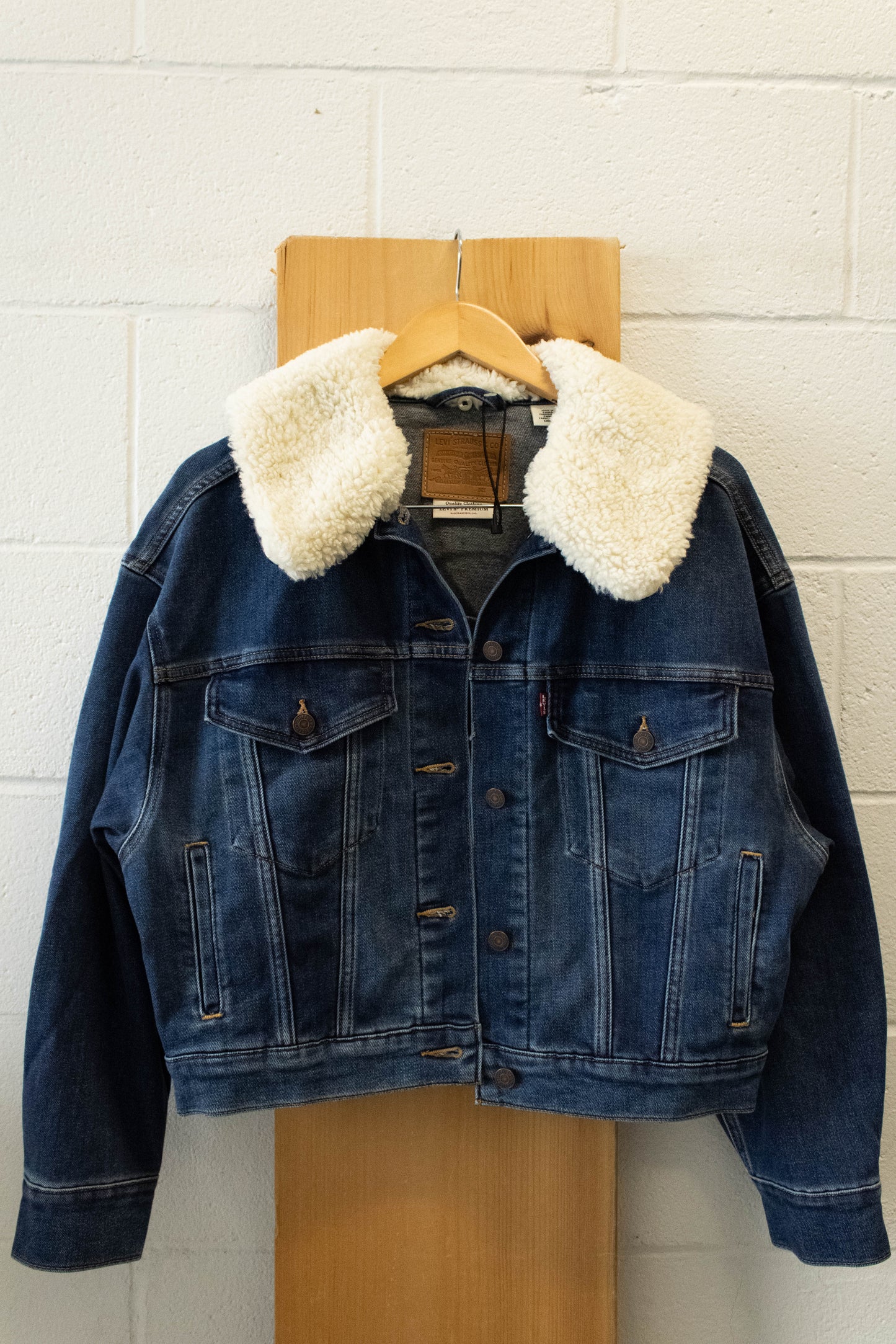 Levi’s Sherpa Collar Denim Jacket : S