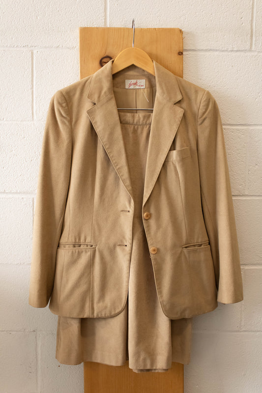 Vtg Brown Skirt and Blazer Set : 10