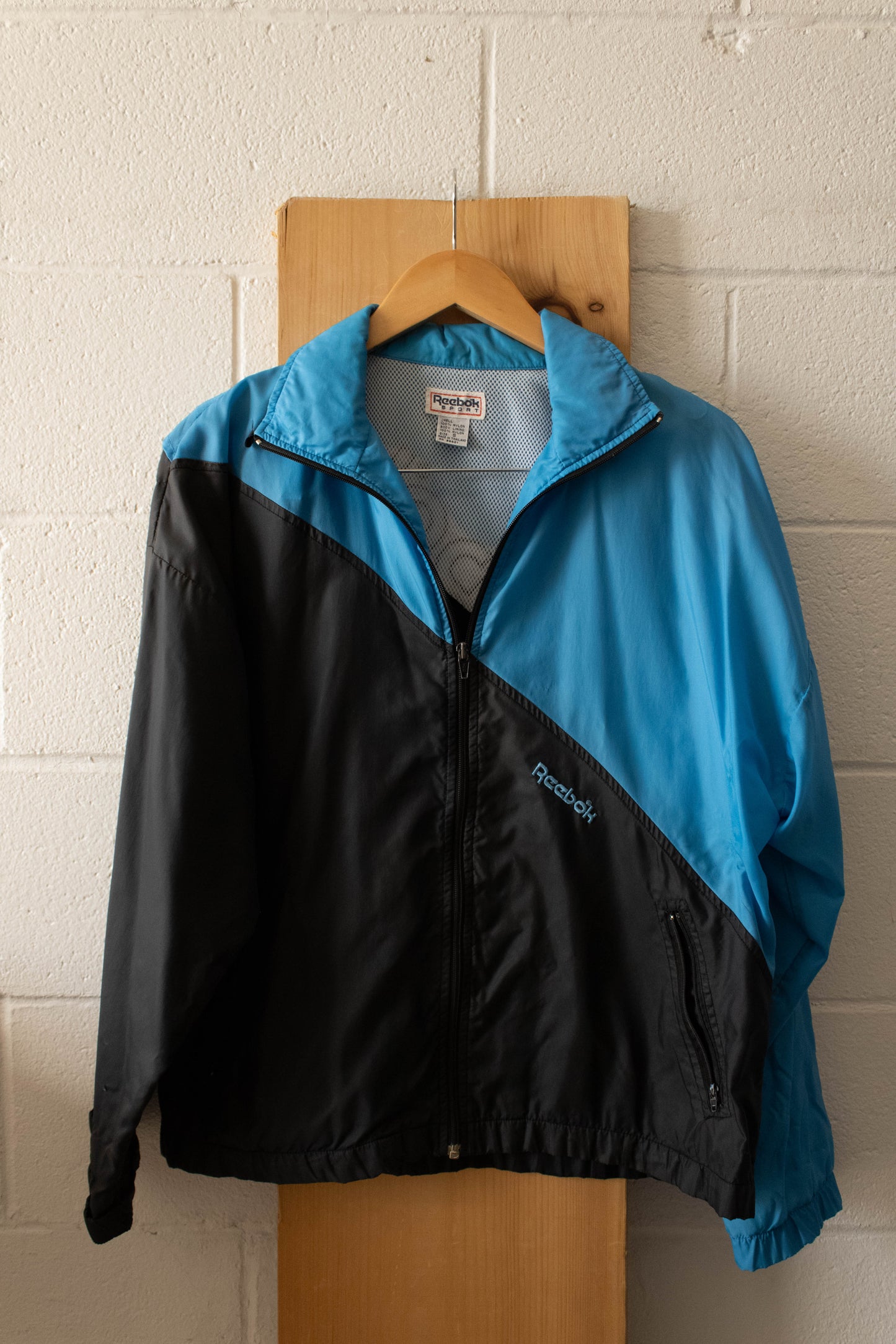 Vtg Black and Blue Reebok Jacket : S