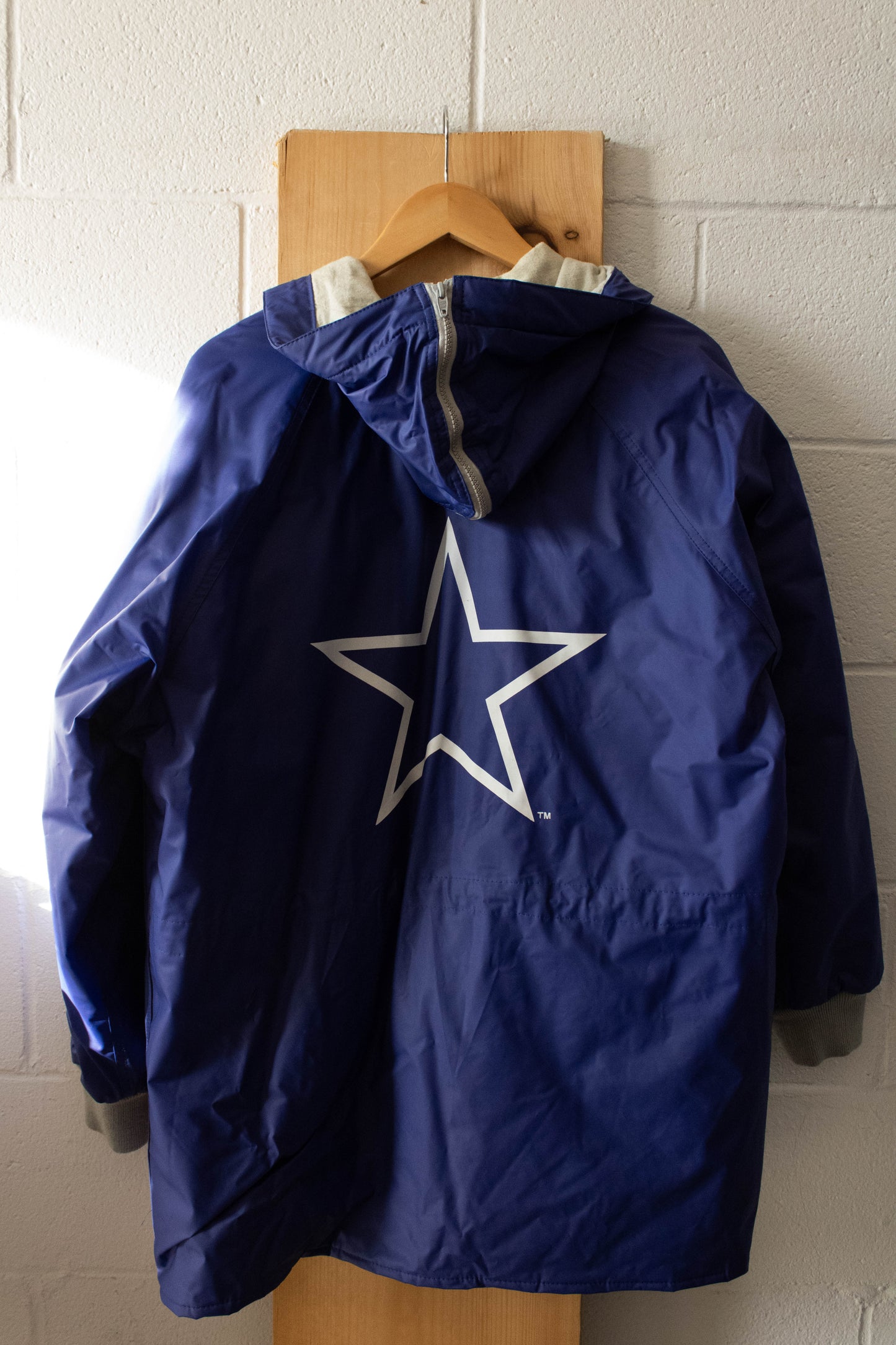 Dallas Cowboys Rain Jacket : L