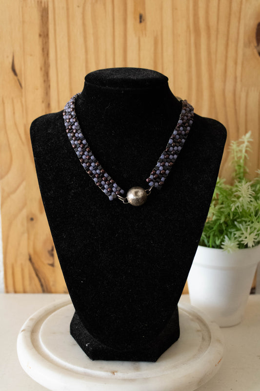 Vtg Purple Beaded Necklace